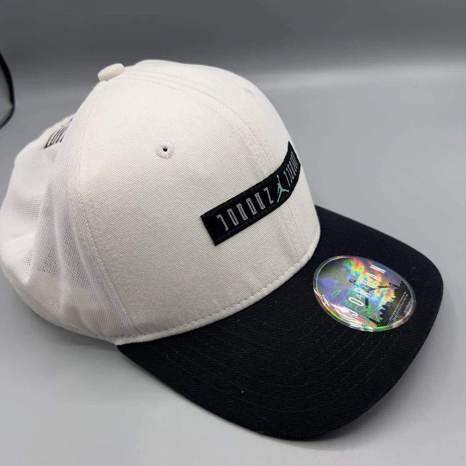 Jordan Brand Air Jordan 11 Hat Men White Black Jumpman Snap Back Cap Size ONE SIZE - 4 Thumbnail