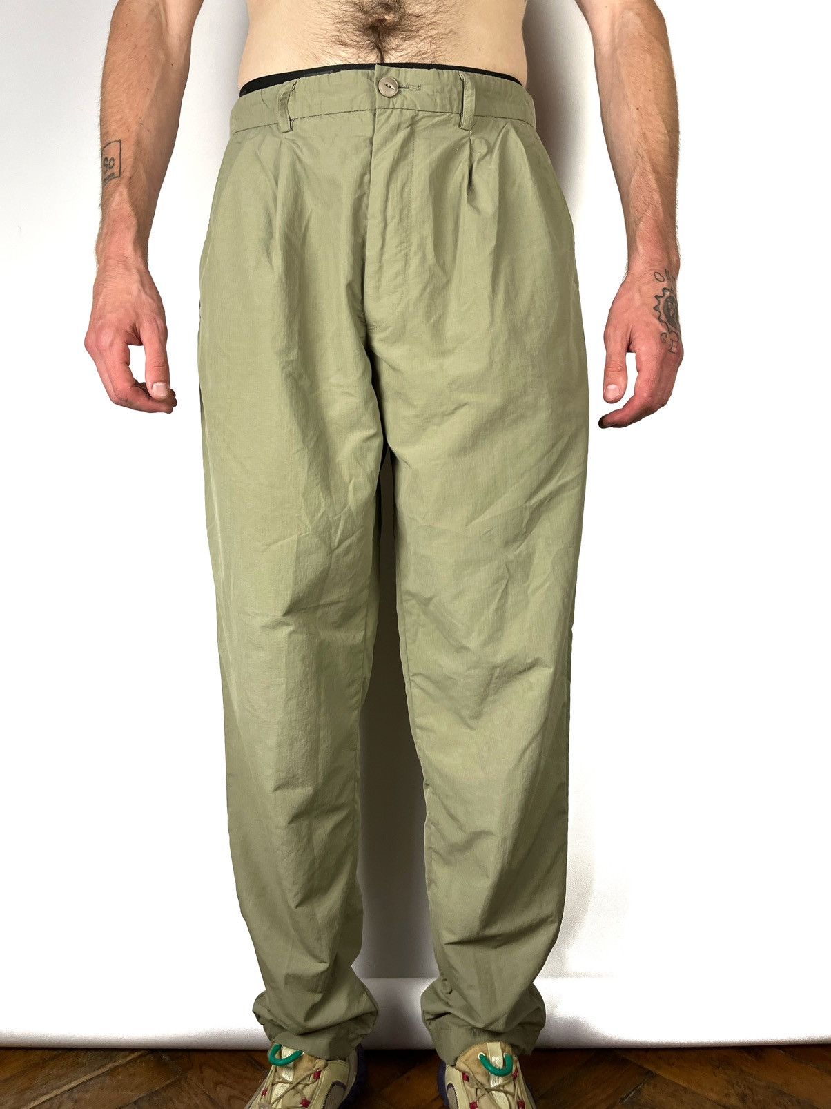 Cav Empt Cav Empt Tapered pleated tiptop chinos khaki Size US 34 / EU 50 - 3 Thumbnail