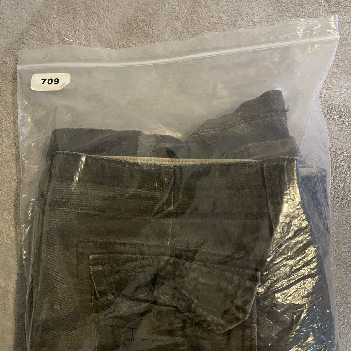 UNIONBAY Vintage Y2K Unionbay Mens Camo Cargo Shorts Green Size 36 Size US 36 / EU 52 - 11 Thumbnail