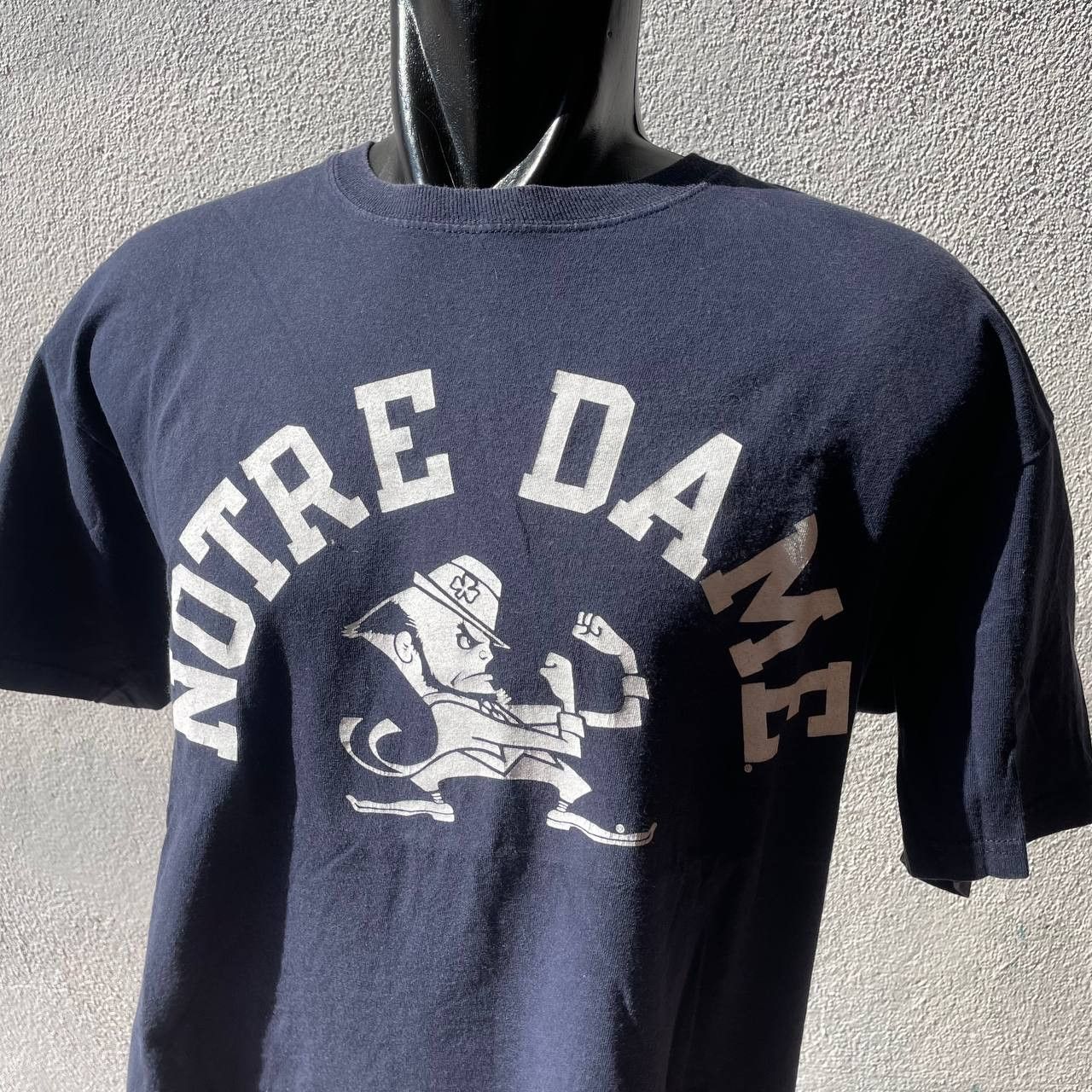 Champion NOTRE DAME COLLEGE UNIVERSITY CHAMPION TSHIRT Size US L / EU 52-54 / 3 - 2 Thumbnail