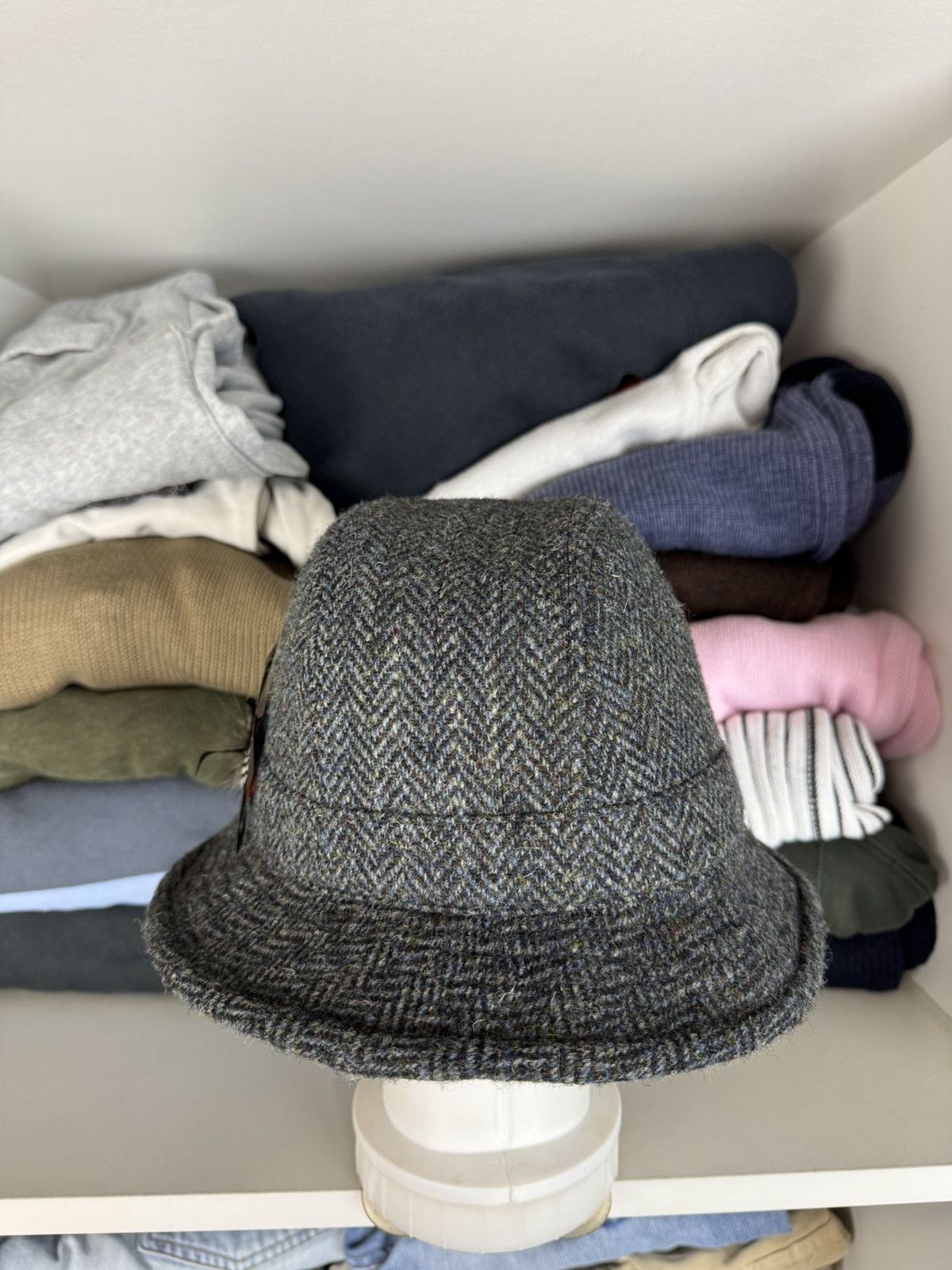 Harris Tweed Harris Tweed 100% Wool Hat with Feather Accent Size ONE SIZE - 6 Thumbnail