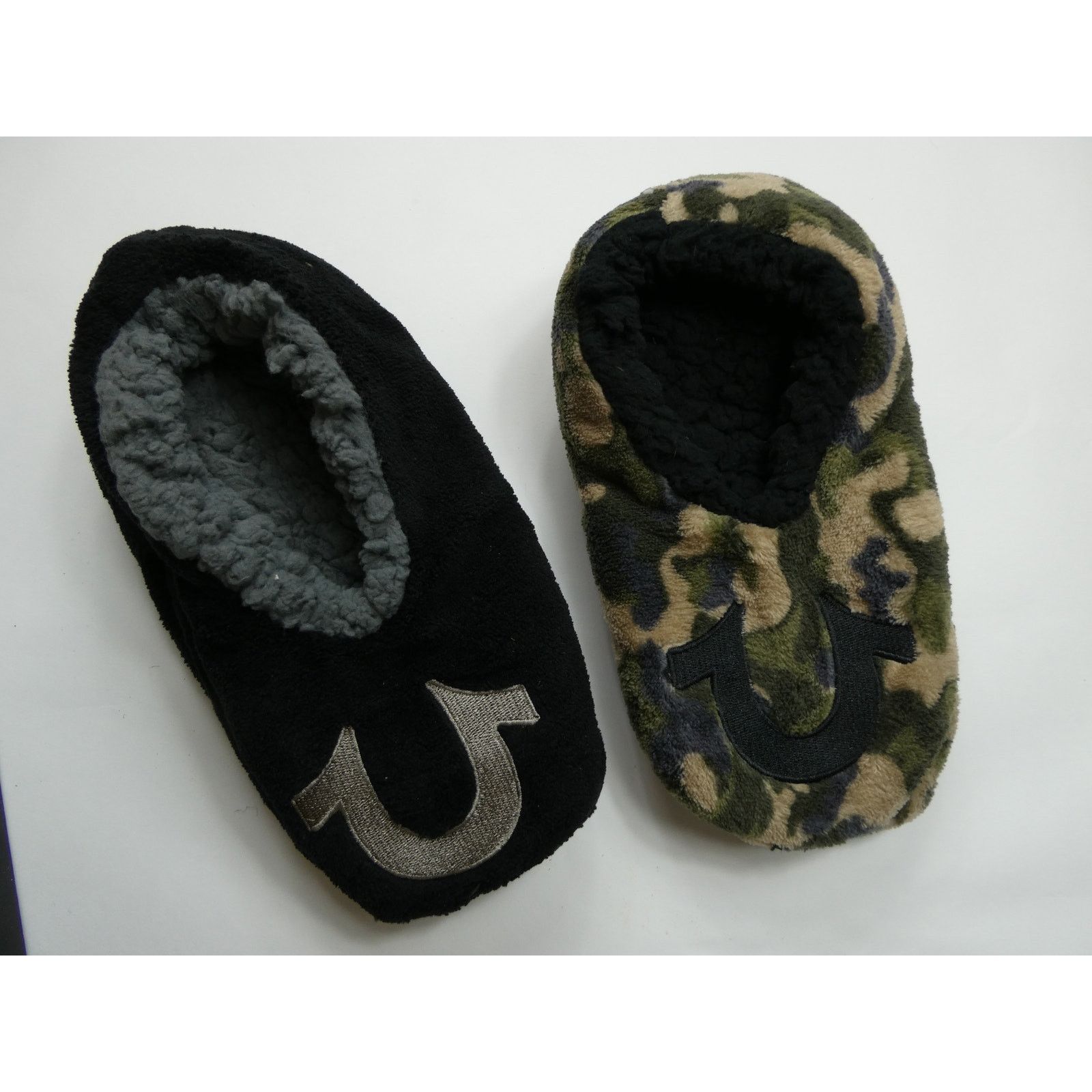 True Religion TRUE RELIGION 2 pack slipper sock set medium, 9-10, NEW Size US 9 / EU 42 - 1 Thumbnail