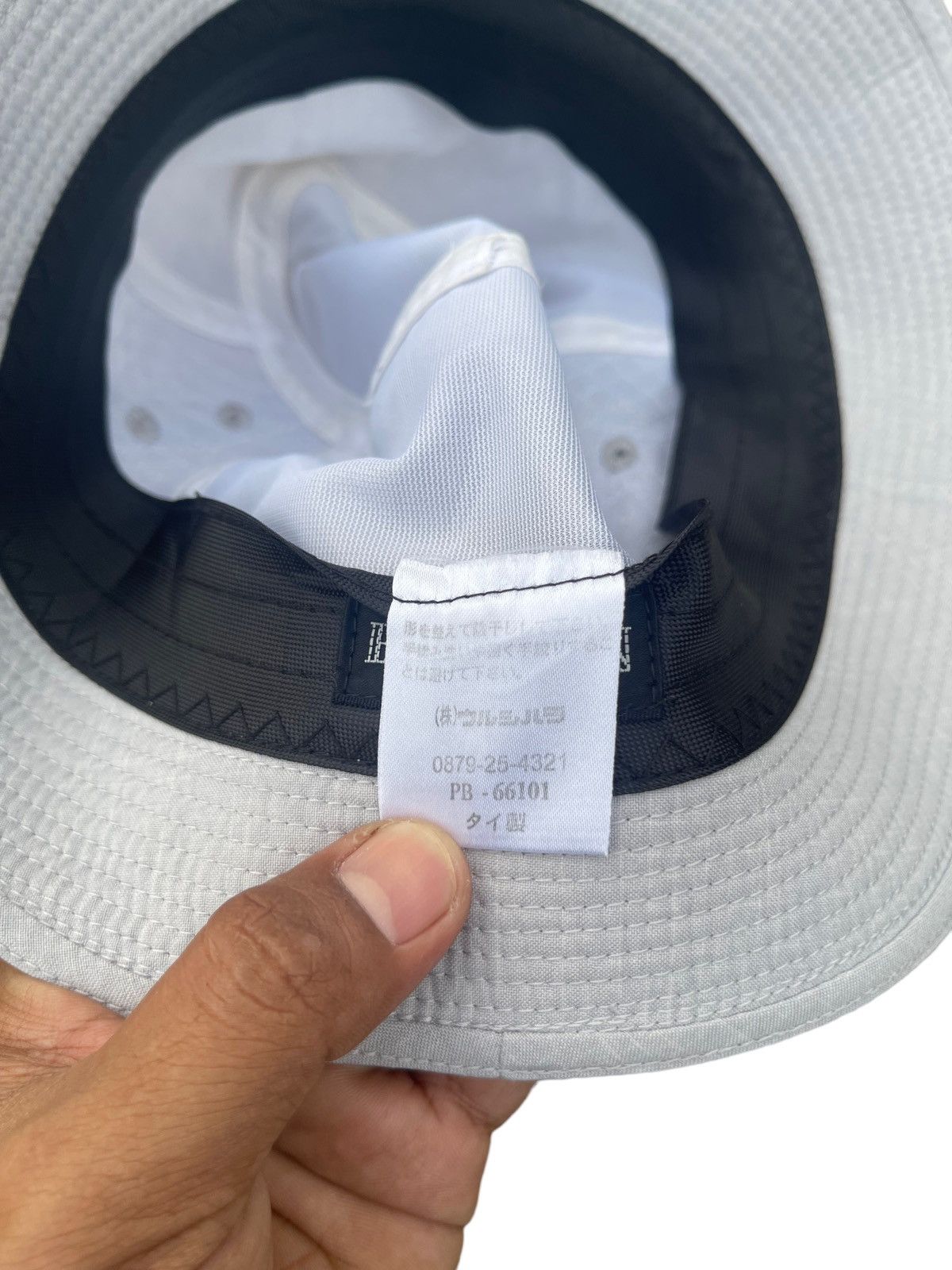 Balmain Vintage Balmain Paris Bucket Hat Size ONE SIZE - 10 Thumbnail