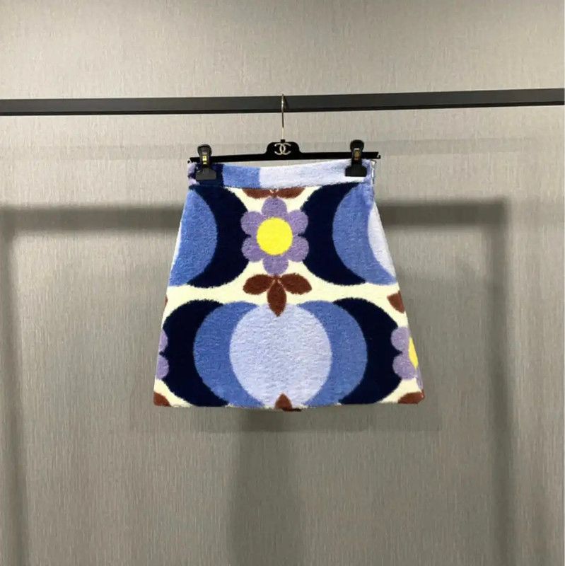 Miu Miu Miu Miu Colorful Short Skirt for Women 0089 Size 27" / US 4 / IT 40 - 1 Thumbnail