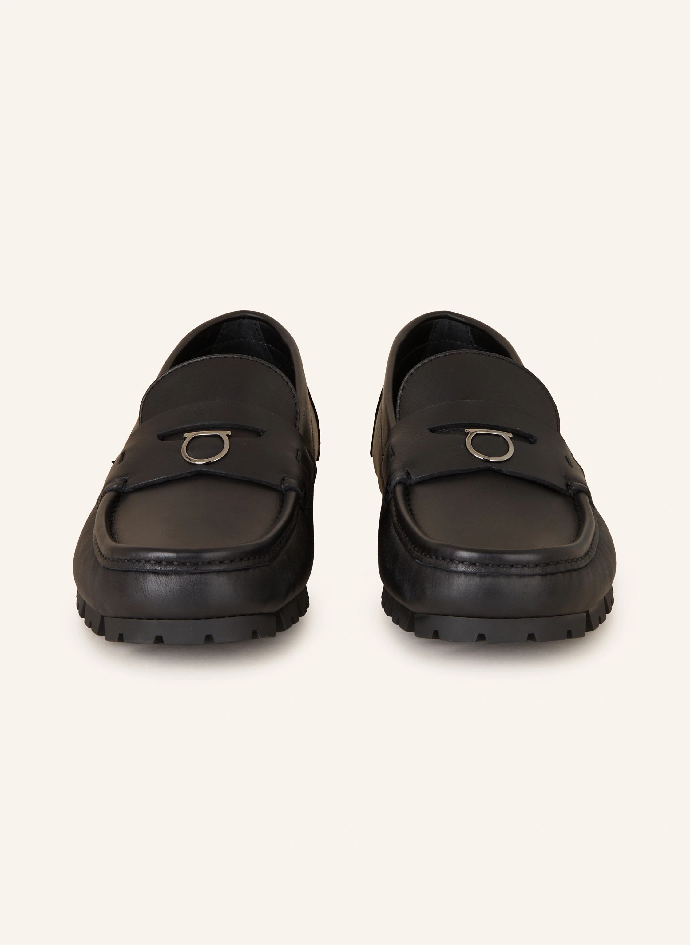 Salvatore Ferragamo o1s1rm0924 Penny Loafers in Black Size US 6 / EU 39 - 2 Thumbnail