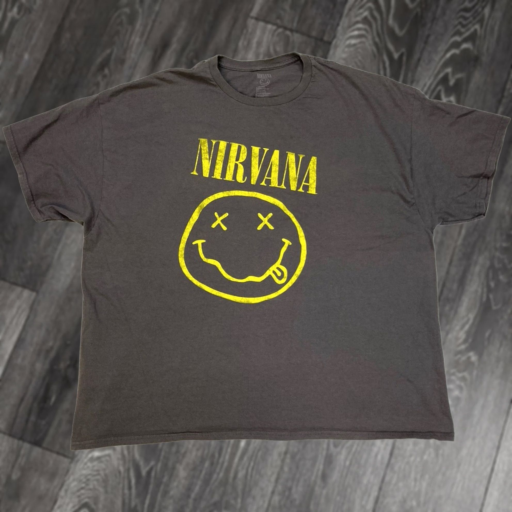 Vintage VINTAGE Nirvana T-Shirt Men 3XL Gray Short Sleeve Graphic Print Crew Neck Rock Band Music Shirts Women/Mens Size US XXL / EU 58 / 5 - 1 Thumbnail