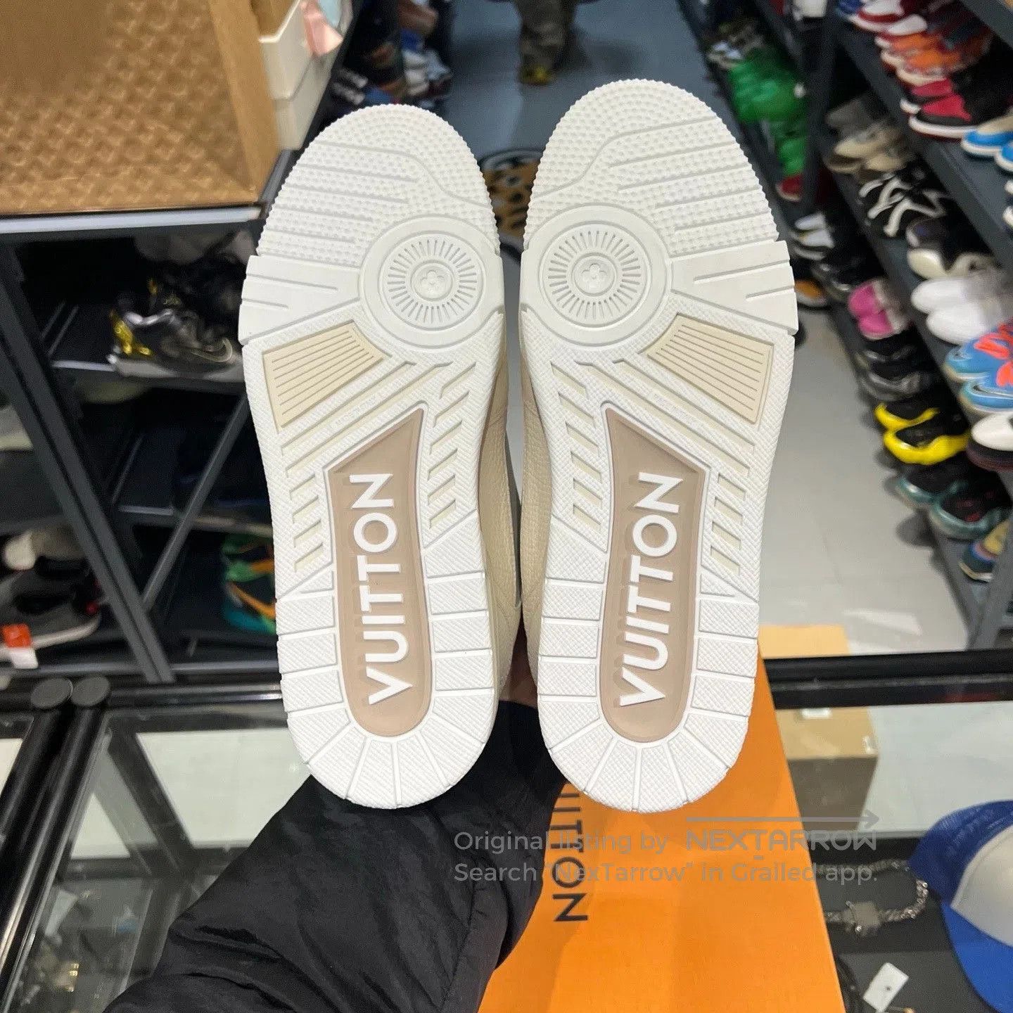 Louis Vuitton Louis Vuitton Velcro Trainer Suede. Size US 8 / EU 41 - 5 Thumbnail