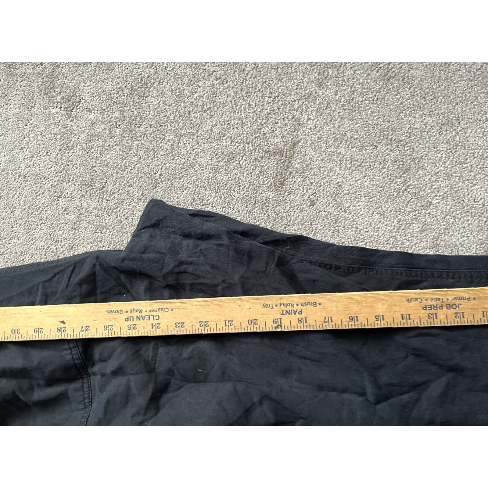 Old Navy Old Navy Cargo Pants Women’s L Black Low Rise Cuffed Cropped Distressed Size 36" / US 14 / IT 50 - 6 Thumbnail