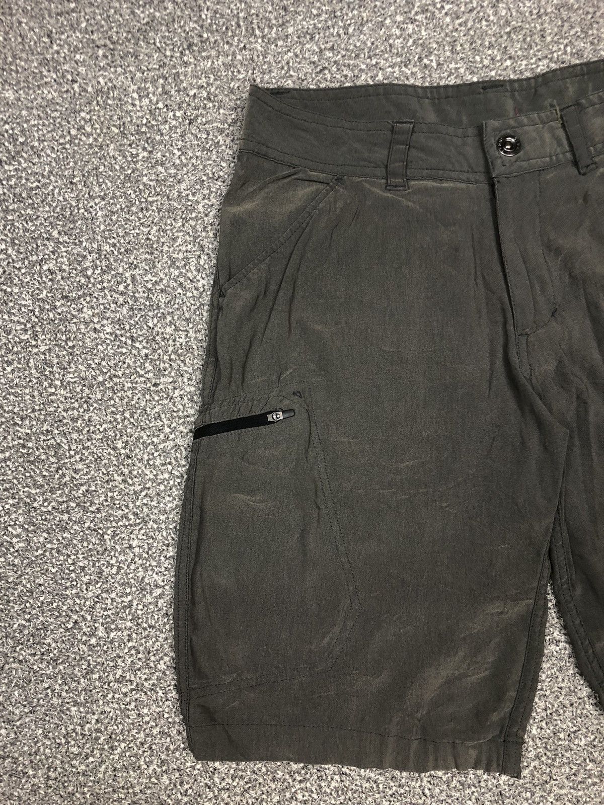 Carhartt × Japanese Brand × Vintage Vintage Y2K Gerry Outdoor 6 Pocket Shortpants Size US 32 / EU 48 - 4 Thumbnail