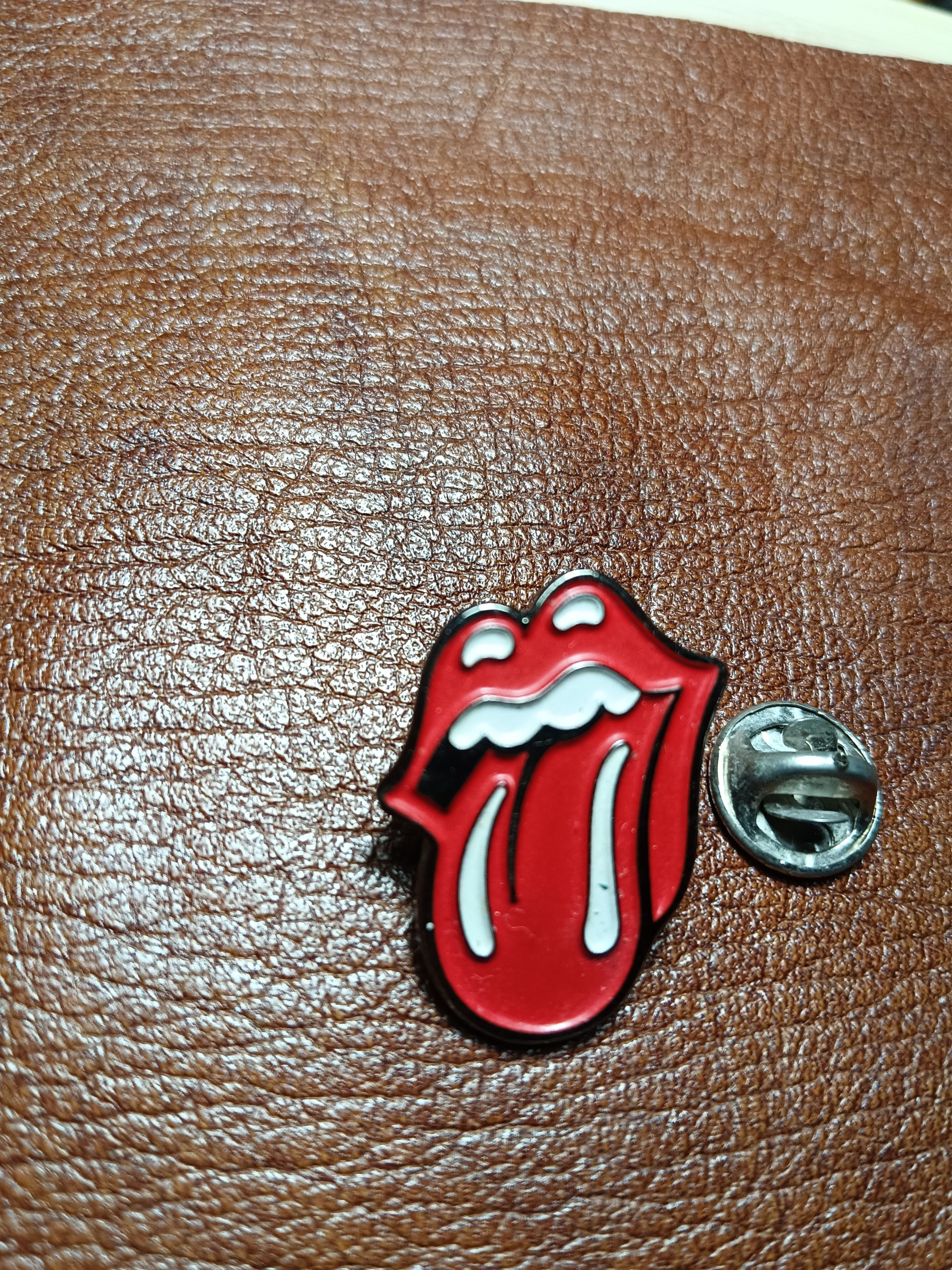 Band Tees × The Rolling Stones Rolling Stones Classic Tongue Outline Badge Pin Red Size ONE SIZE - 3 Thumbnail