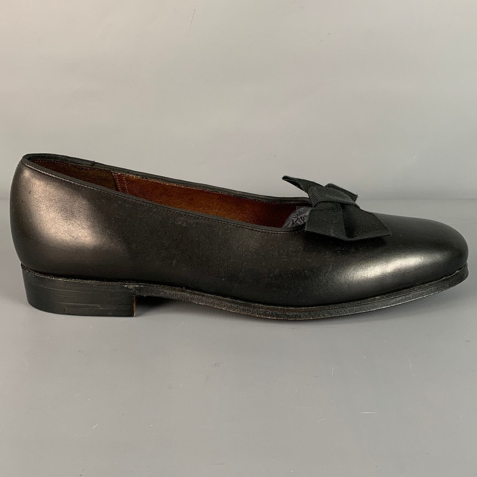 Paul Stuart PAUL STUART x GRENSON Size 6.5 Black Leather Bow Loafers Size US 6.5 / EU 39-40 - 2 Thumbnail