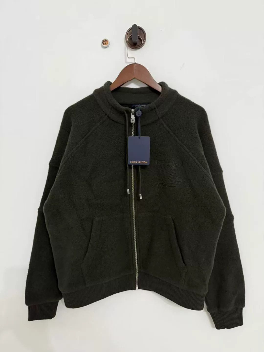 Louis Vuitton Louis Vuitton SS25 Military Green Wool Jacket Size US S / EU 44-46 / 1 - 1 Thumbnail