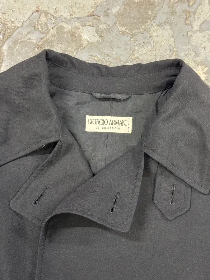 Giorgio Armani 1990s Giorgio Armani Collezioni Black Buttoned Long Jacket Size US M / EU 48-50 / 2 - 6 Thumbnail