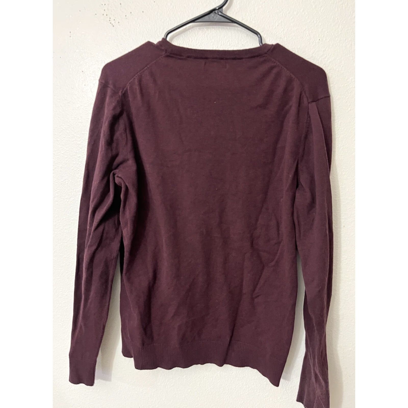 Alfani VINTAGE Alfani Sweater Shirt Long Sleeve V-Neck Cotton Red M Mens Regular Fit Maroon Top - 1980s Concert Knit Size US M / EU 48-50 / 2 - 2 Thumbnail