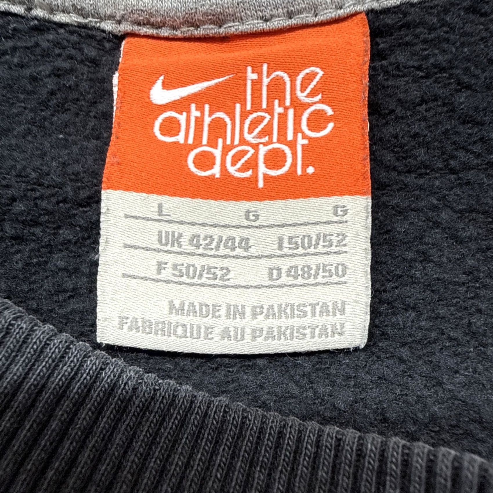 Nike VINTAGE Nike Athletic Dept. Sweatshirt Pullover Black Crewneck Long Sleeve Mens L Size US L / EU 52-54 / 3 - 5 Thumbnail