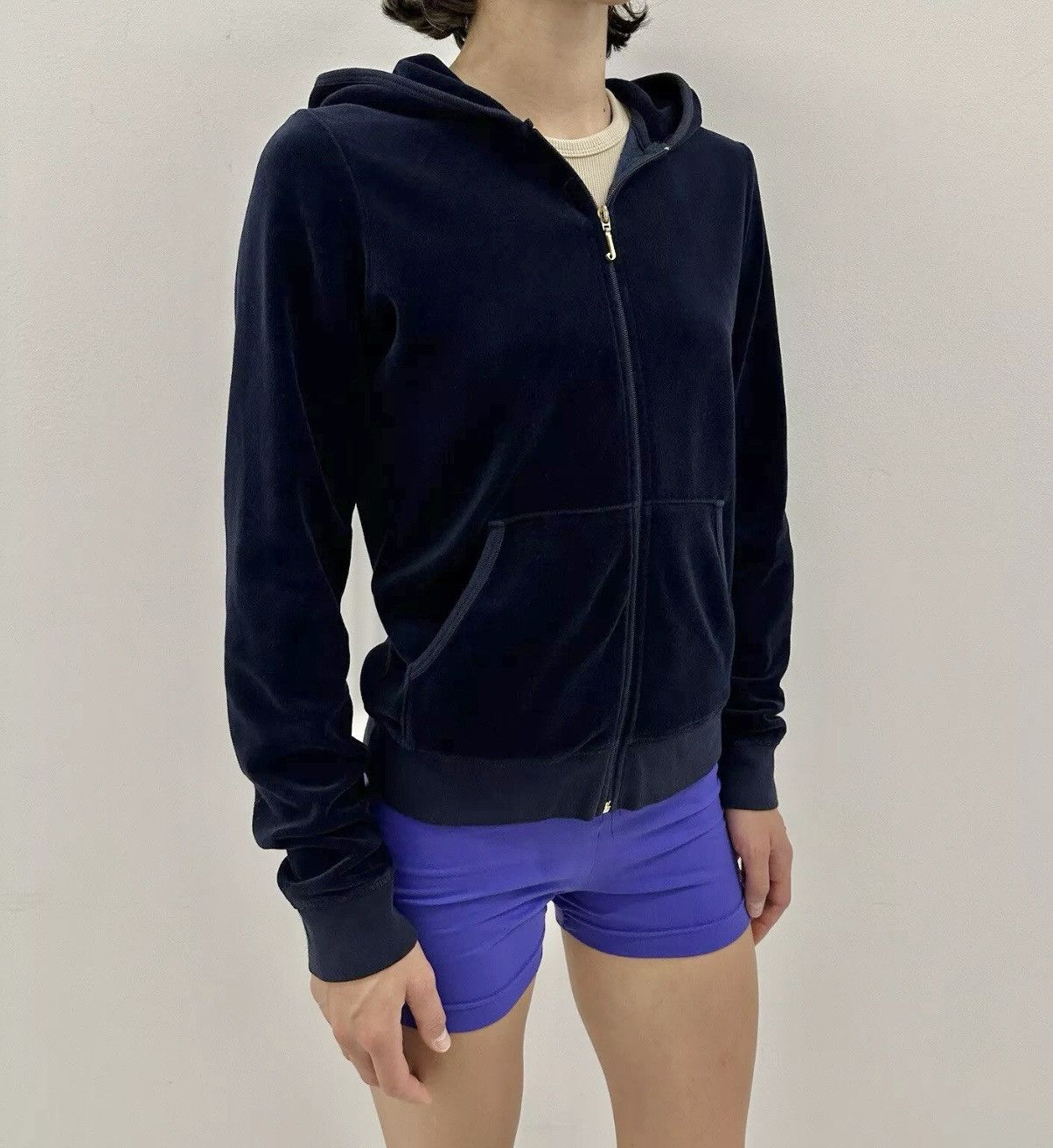 Juicy Couture Juicy Couture Zip up Hoodie Velvet Velour y2k Blue Size L Size L / US 10 / IT 46 - 1 Thumbnail