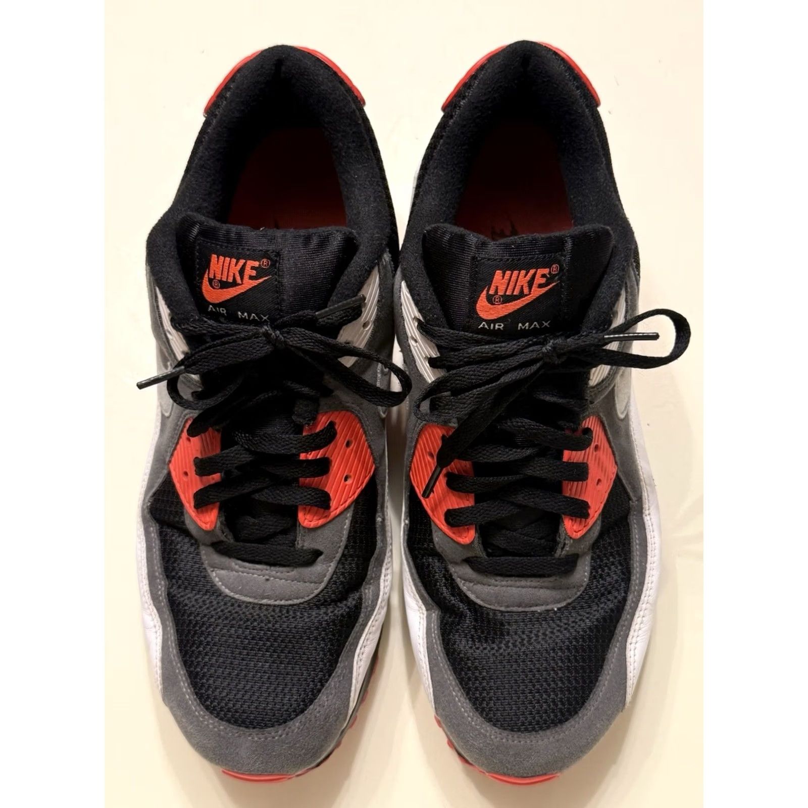 Nike Nike Air Max 90 Sneaker Men 2015 Size 13 US/47.5 EU Black/White/Gray Infrared Reversed OG 725233-006 Vintage: No Size US 12 / EU 45 - 5 Thumbnail