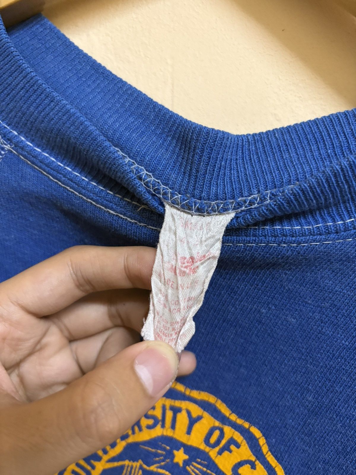 Vintage Vintage 60s The University Of California Sweatshirt Size US S / EU 44-46 / 1 - 5 Thumbnail