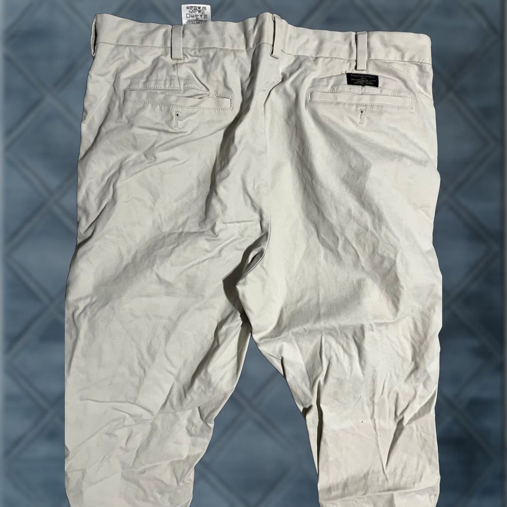 Banana Republic Banana Republic Aiden Chino Pants Beige Solid Mens 38x32 Cotton Blend Distressed Chino Pants Regular Flat Front 38 Beige Mens Size US 38 / EU 54 - 1 Thumbnail