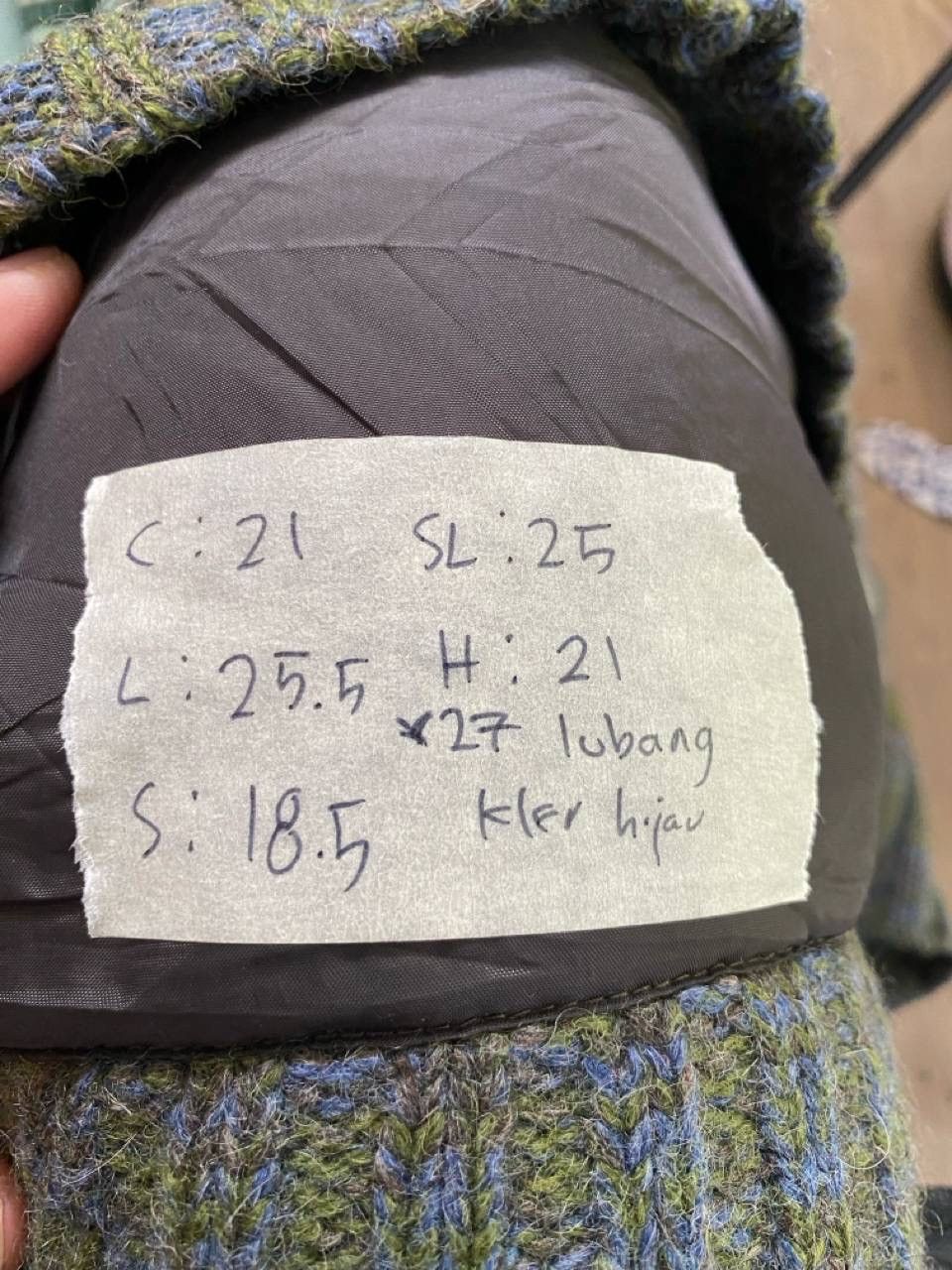 Aran Isles Knitwear × Japanese Brand Vtg Japan Native Hoodies Zipper Size US M / EU 48-50 / 2 - 12 Thumbnail