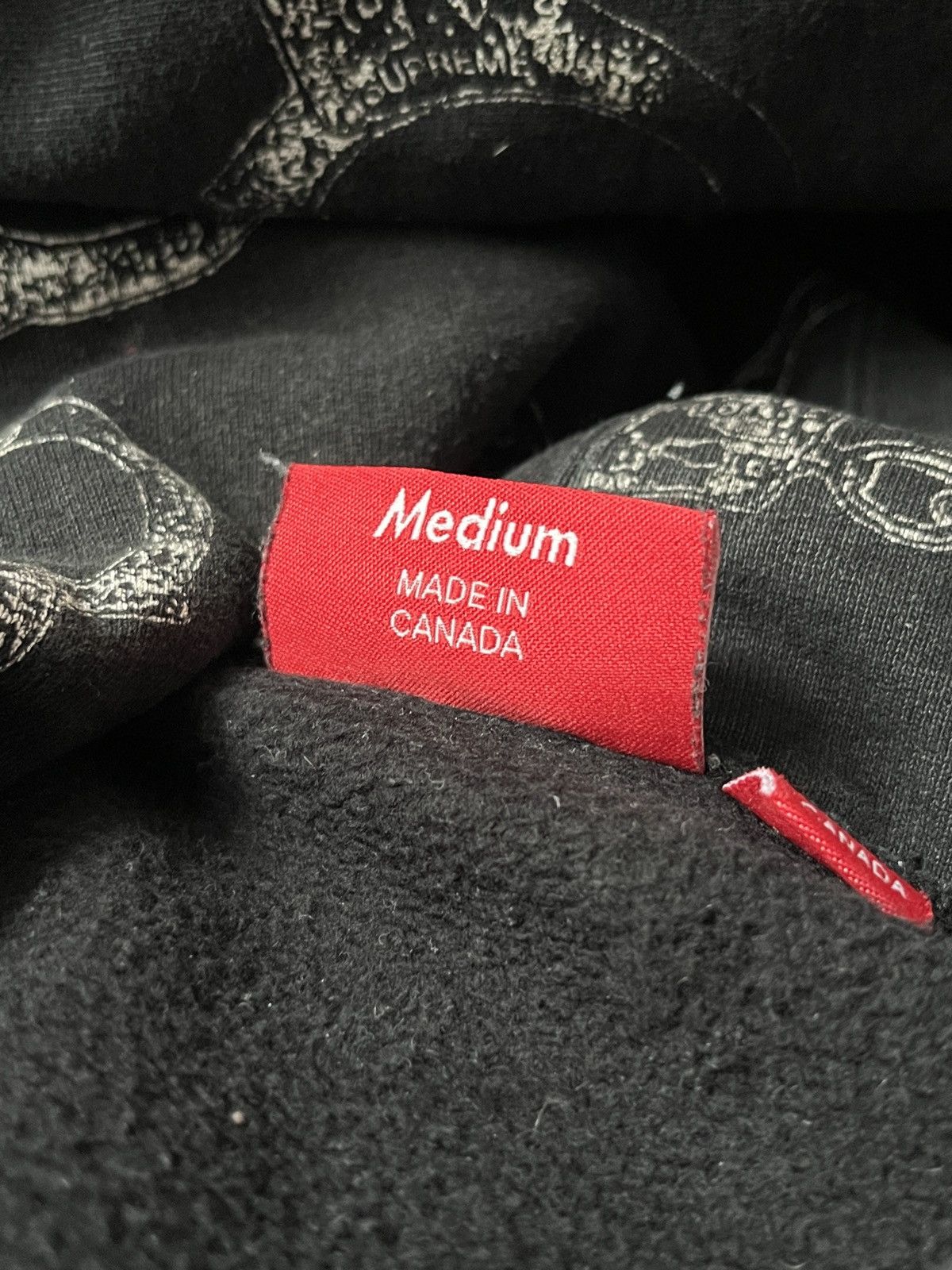 Supreme Supreme Handcuffs Hoodie FW17 Size US L / EU 52-54 / 3 - 7 Thumbnail