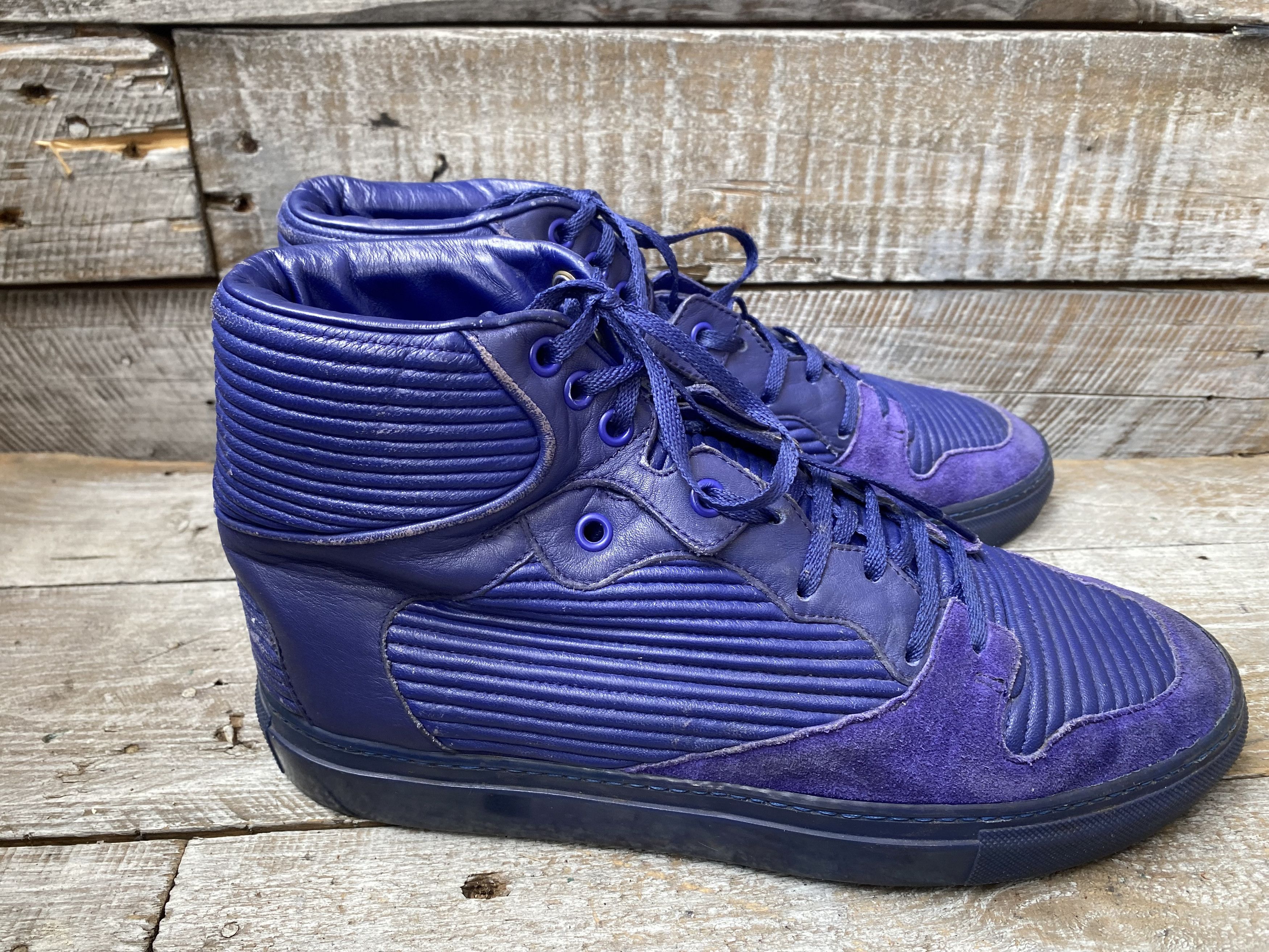 Balenciaga Balenciaga arena high-top blue suede sneakers sz 39 Size US 6 / EU 39 - 6 Thumbnail