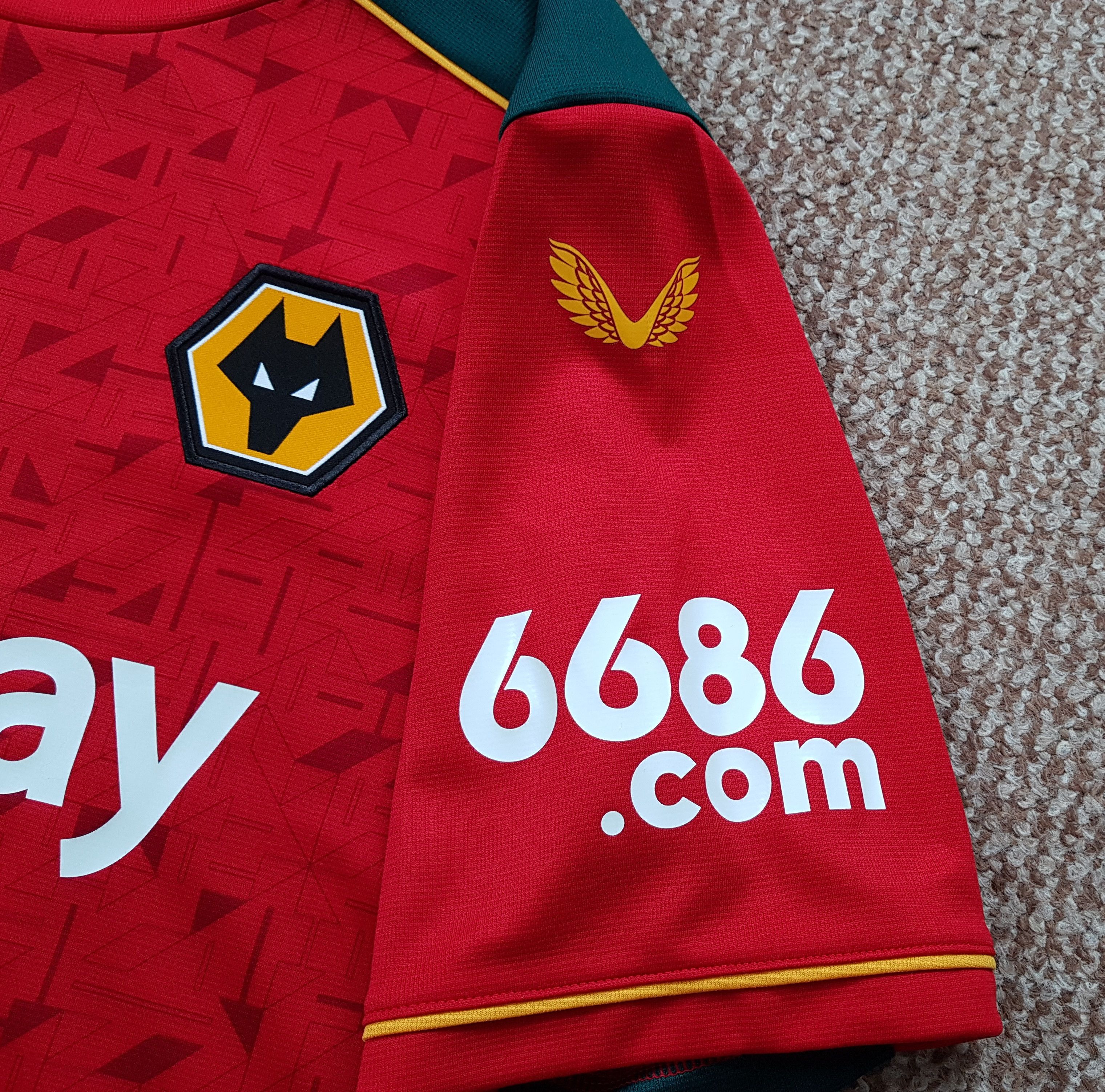 Castore Wolverhampton Away 2023/24 Jersey Soccer Shirt Castore sz L Size US L / EU 52-54 / 3 - 7 Thumbnail