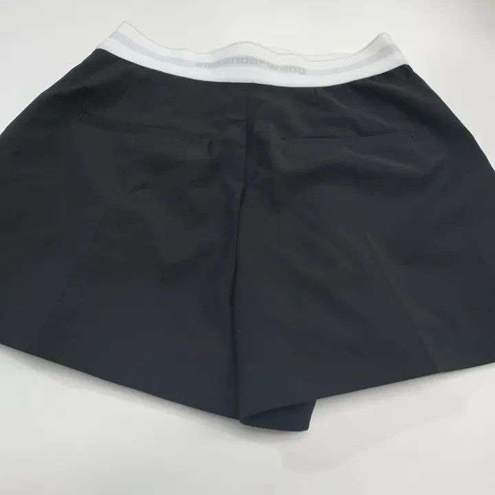 Alexander Wang Alexander Wang High-Waisted Black Pleated Shorts - Size 26" / US 2 / IT 38 - 7 Thumbnail