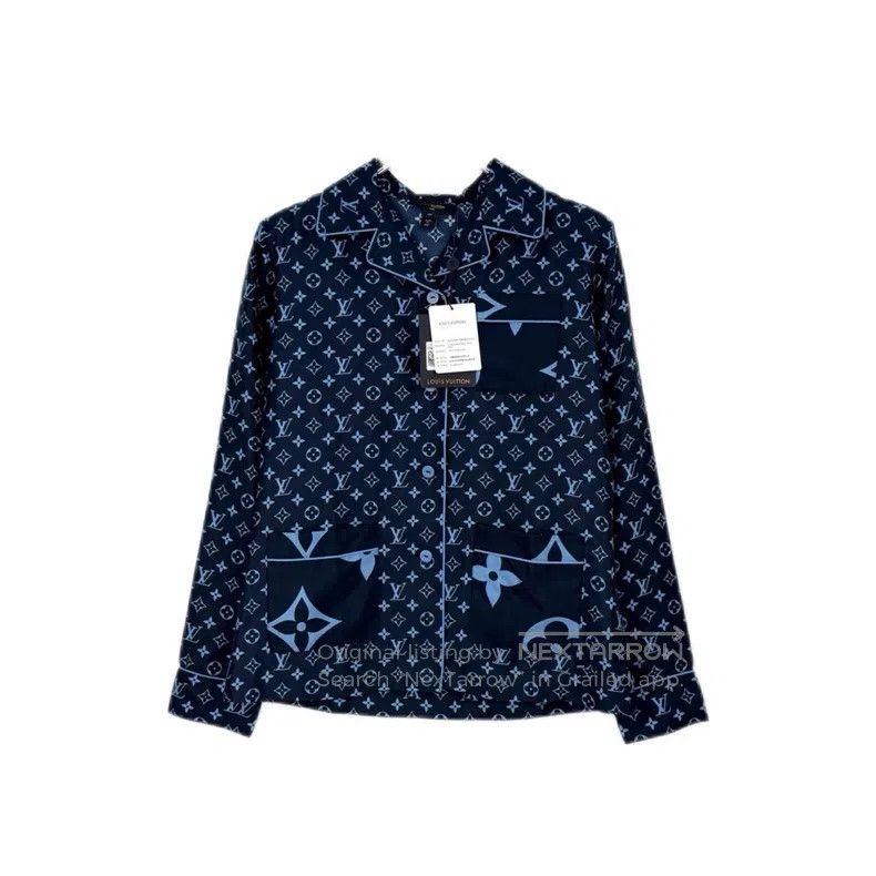 Louis Vuitton Louis Vuitton Blue full logo mulberry silk shirt Size XS / US 0-2 / IT 36-38 - 1 Thumbnail