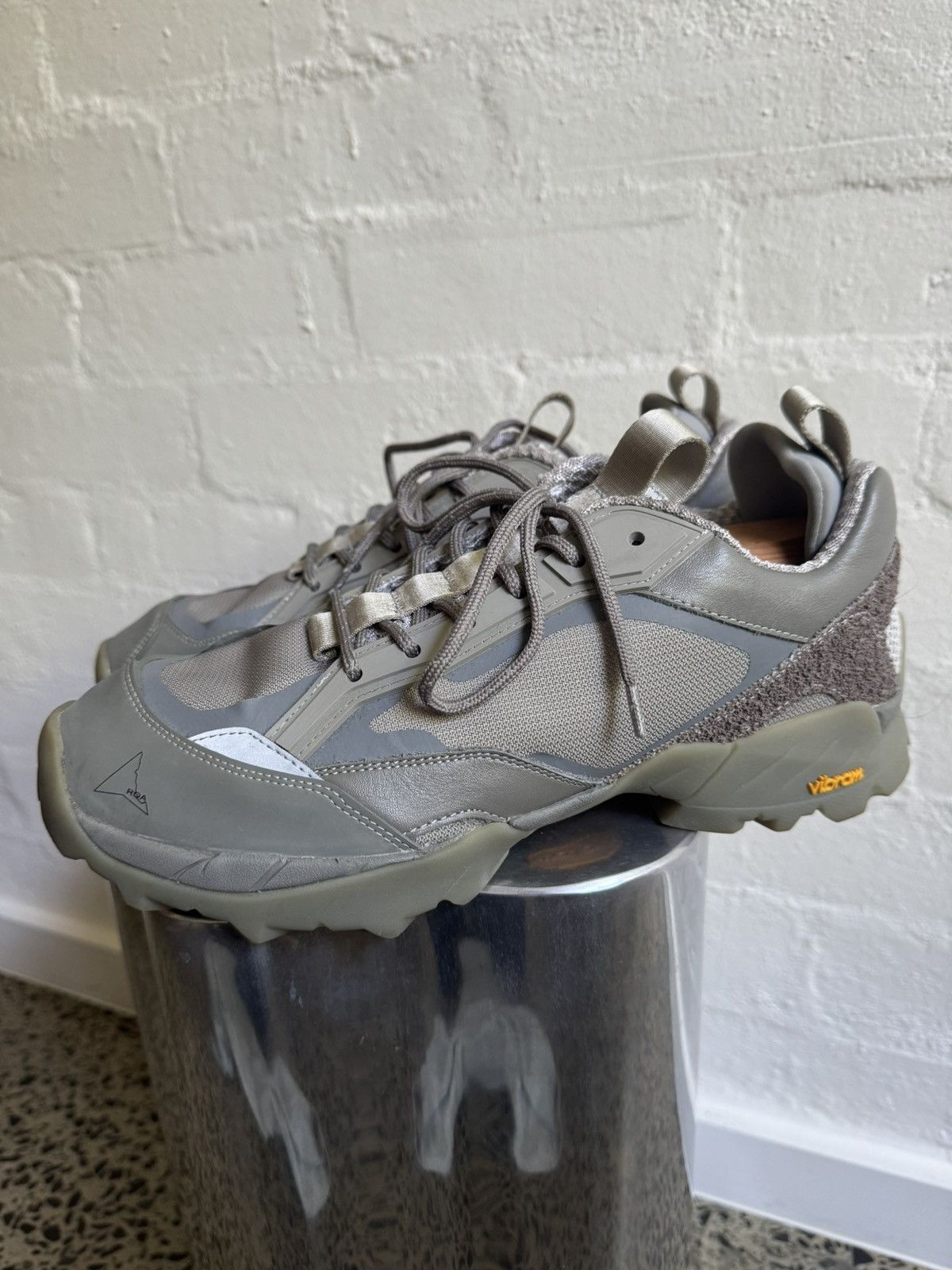 ROA Grey authentic Lhapka NWOT Size US 10 / EU 43 - 4 Thumbnail