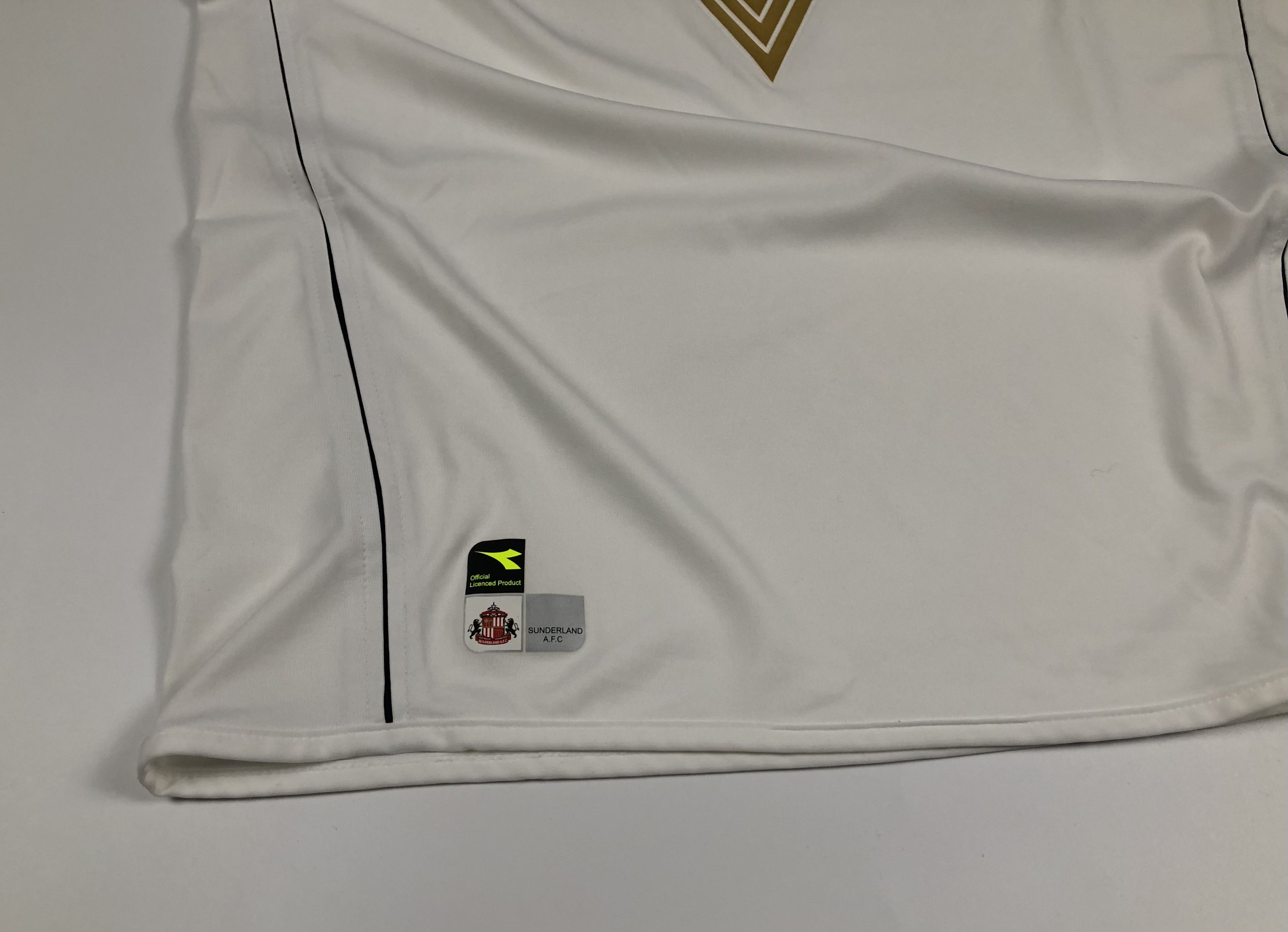 Diadora Diadora Sunderland 2004-2005 Away Soccer Jersey Size US M / EU 48-50 / 2 - 4 Thumbnail