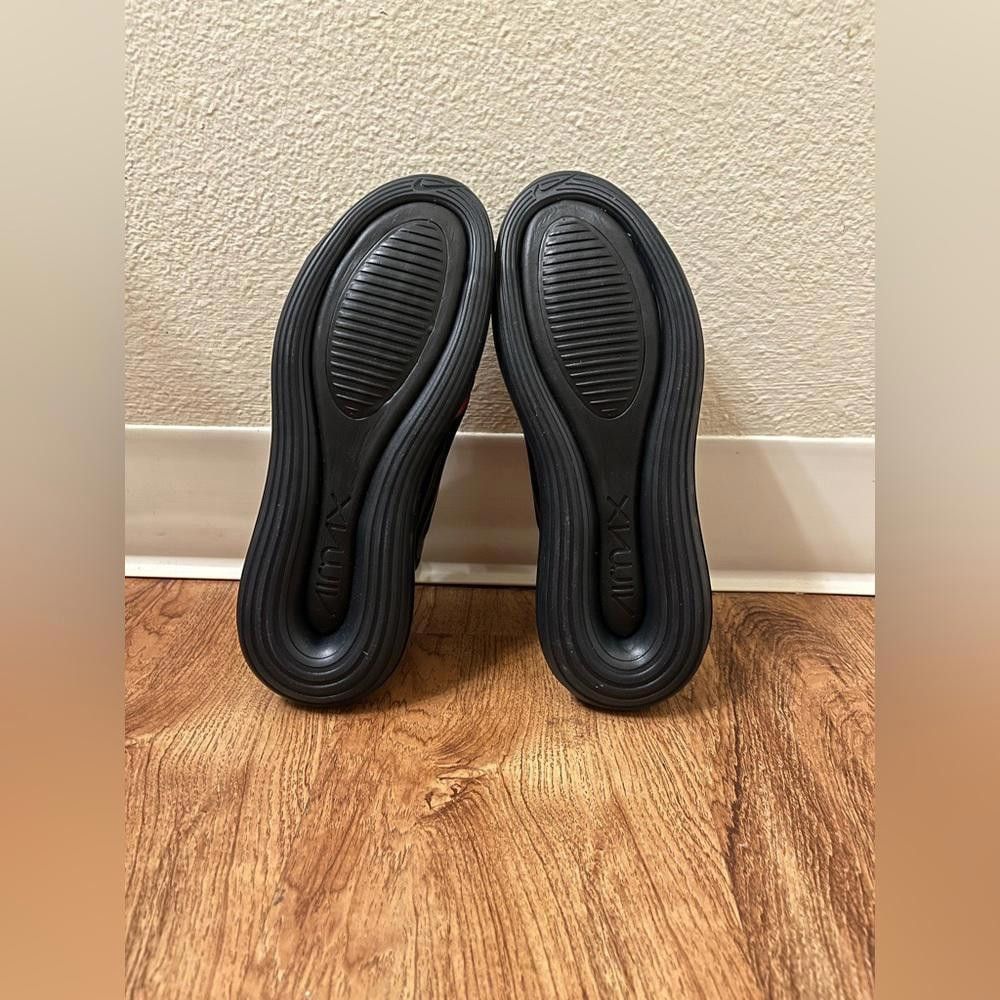 Nike Air Max 720 Black Neon Streaks Sample Made In Korea Size US 7 / IT 37 - 6 Thumbnail
