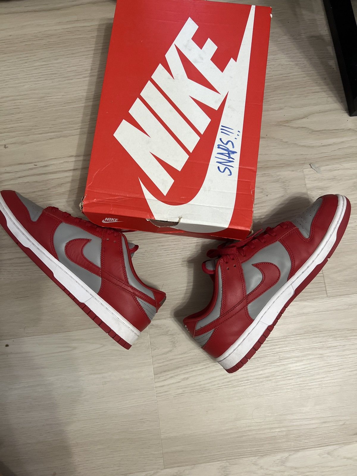 Nike Nike Dunk Low Retro Medium Grey Varsity Red UNLV Size US 11 / EU 44 - 6 Thumbnail