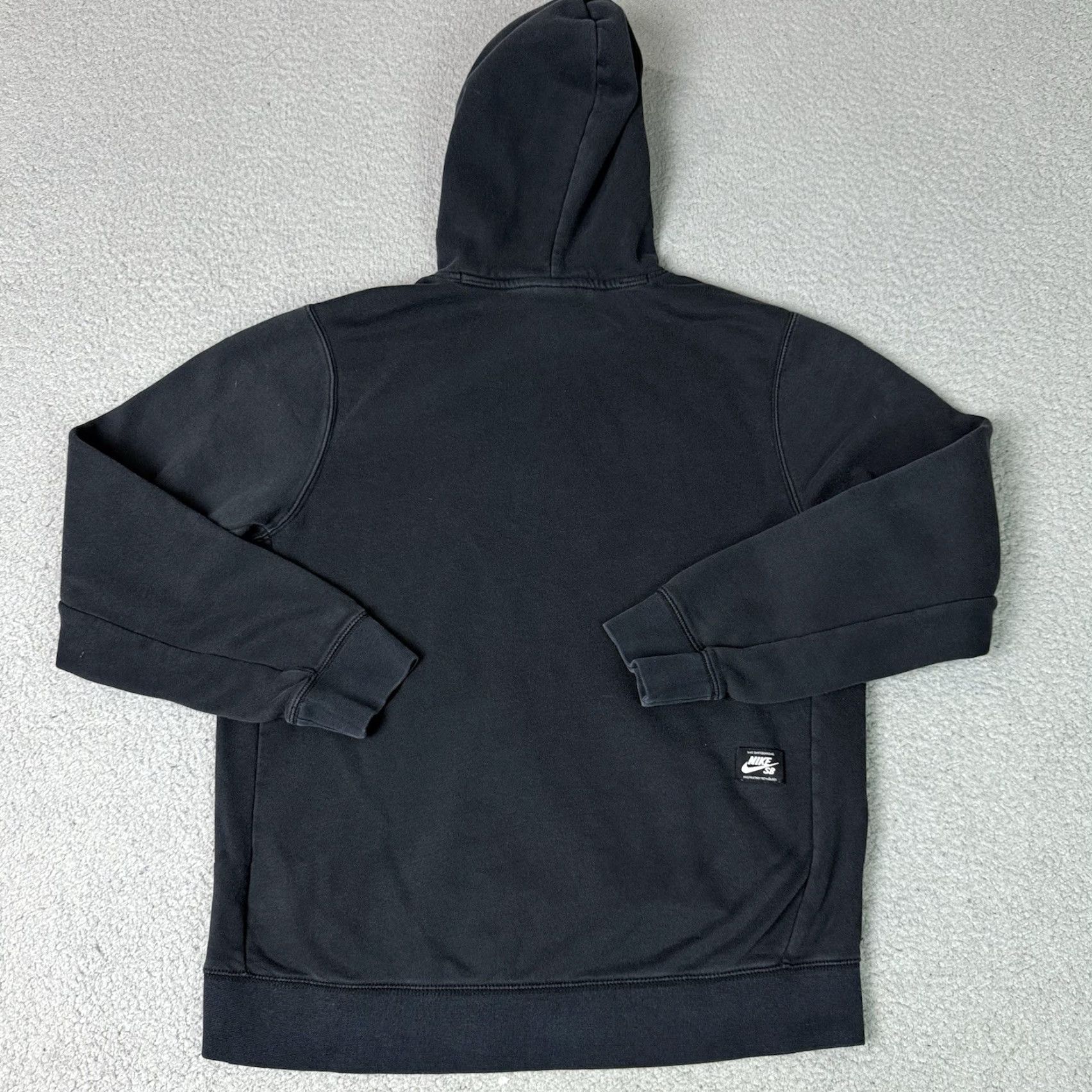Nike Nike SB Hoodie Sweatshirt Men M Black Fleece Logo Sportswear Skateboard Pullover Hooded Pockets Embroidered Size US M / EU 48-50 / 2 - 3 Thumbnail