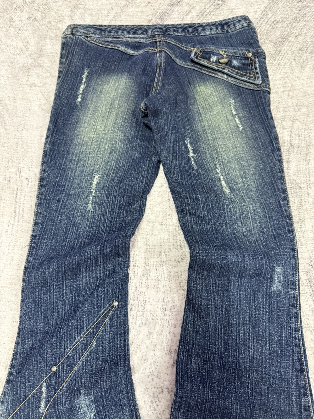 Japanese Brand × Le Grande Bleu (L.G.B.) × Tornado Mart GHC Deconstructed Panel Green Mud Wash Low Rise Flared Jeans Size US 27 - 15 Thumbnail