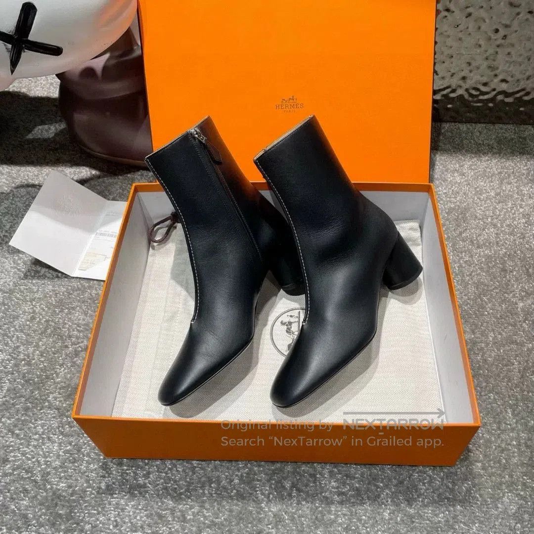 Hermes Hermes Black Mid. Size US 6 / IT 36 - 1 Thumbnail