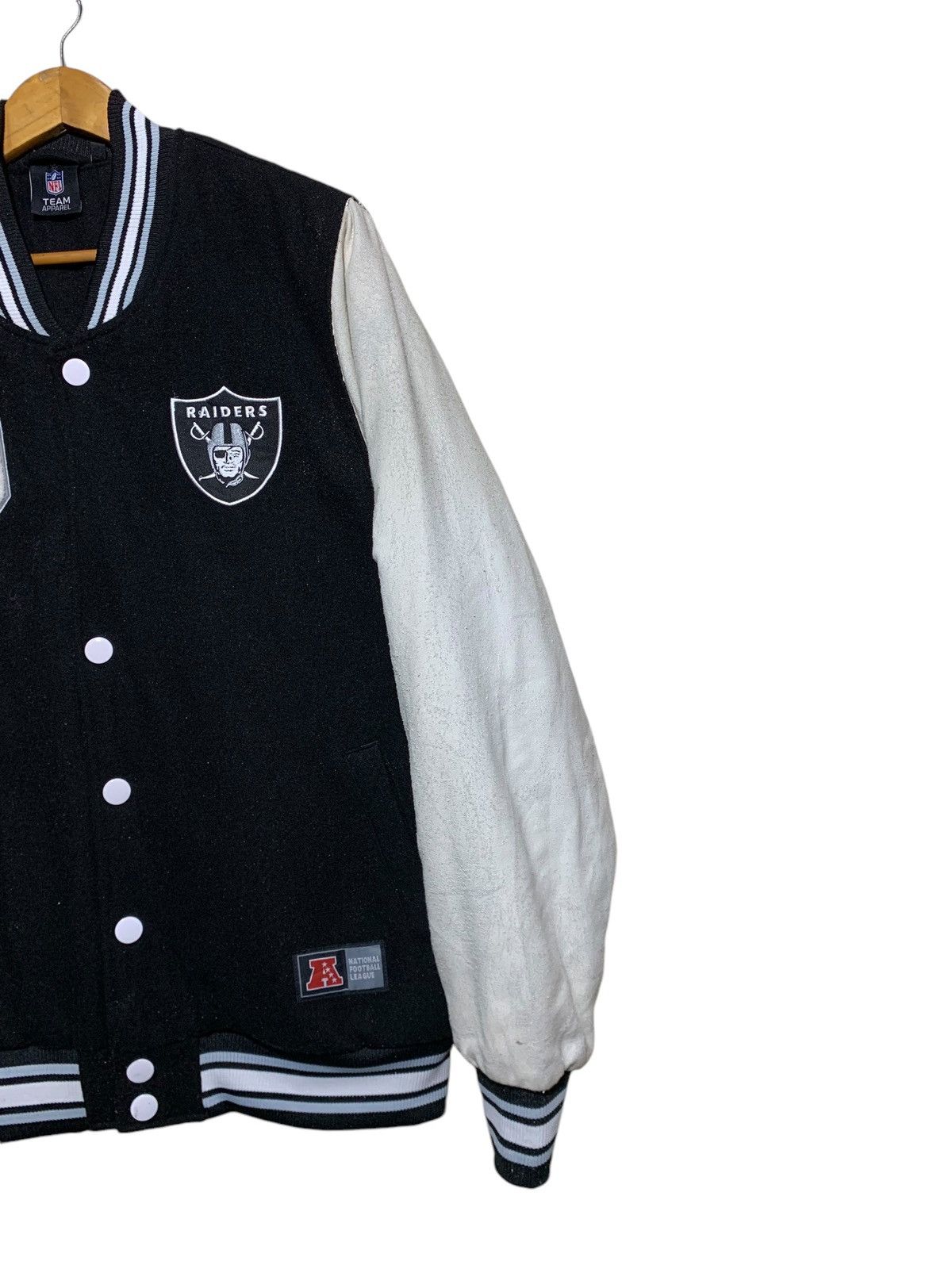 NFL 🔥OAKLAND RAIDERS NFL STARTER VARSITY JACKETS Size US XL / EU 56 / 4 - 3 Thumbnail