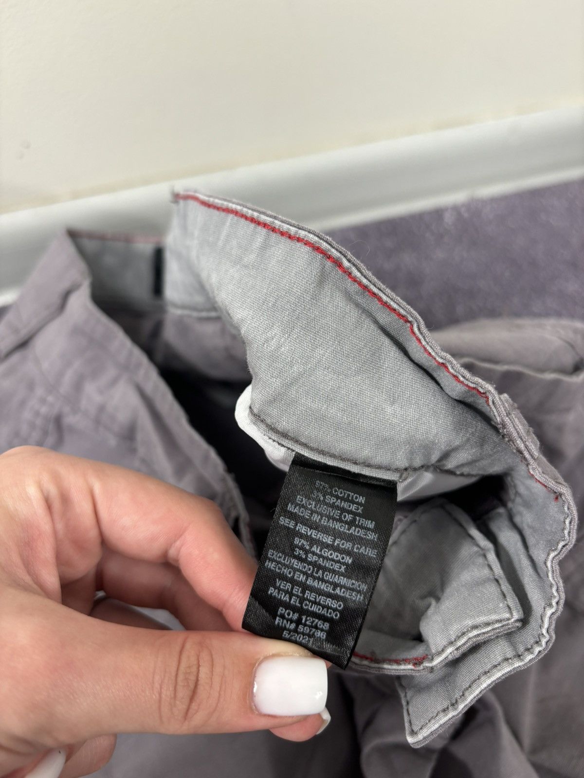 Beverly Hills Polo Club Beverly Hills Polo Club Y2K Zip Pockets Hype Cargo Shorts Size US 30 / EU 46 - 11 Thumbnail