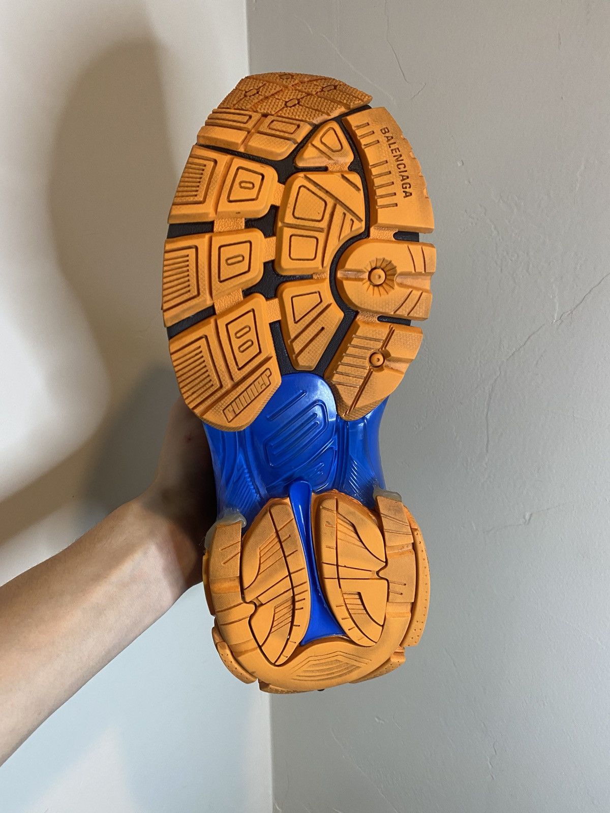 Balenciaga Balenciaga Runner ( size 43 EU | 10.5-11 US ) Size US 10 / EU 43 - 16 Thumbnail