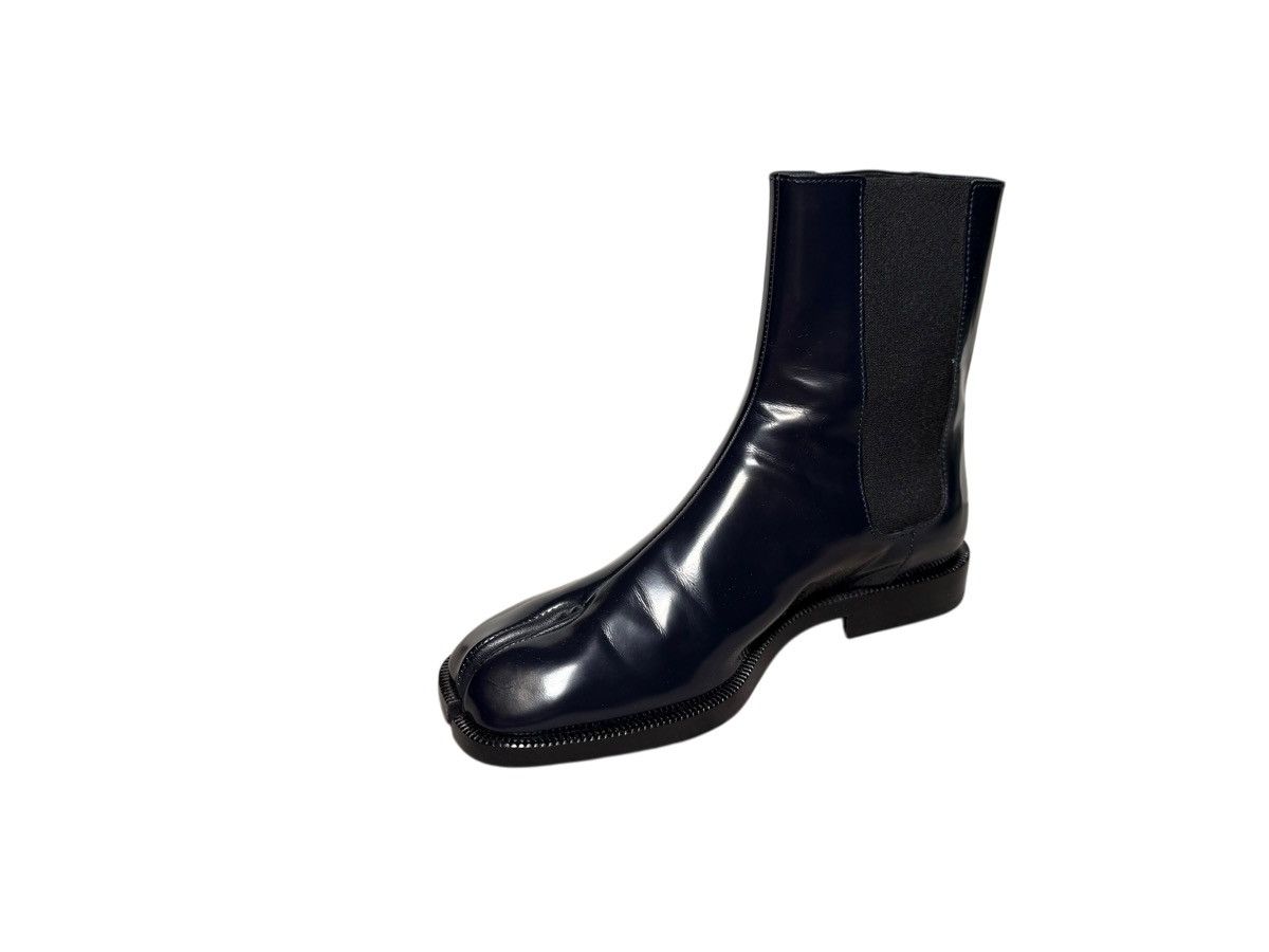 Maison Margiela Maison Margiela Patent Leather Tabi Ankle Boot Size US 5 / IT 35 - 5 Thumbnail