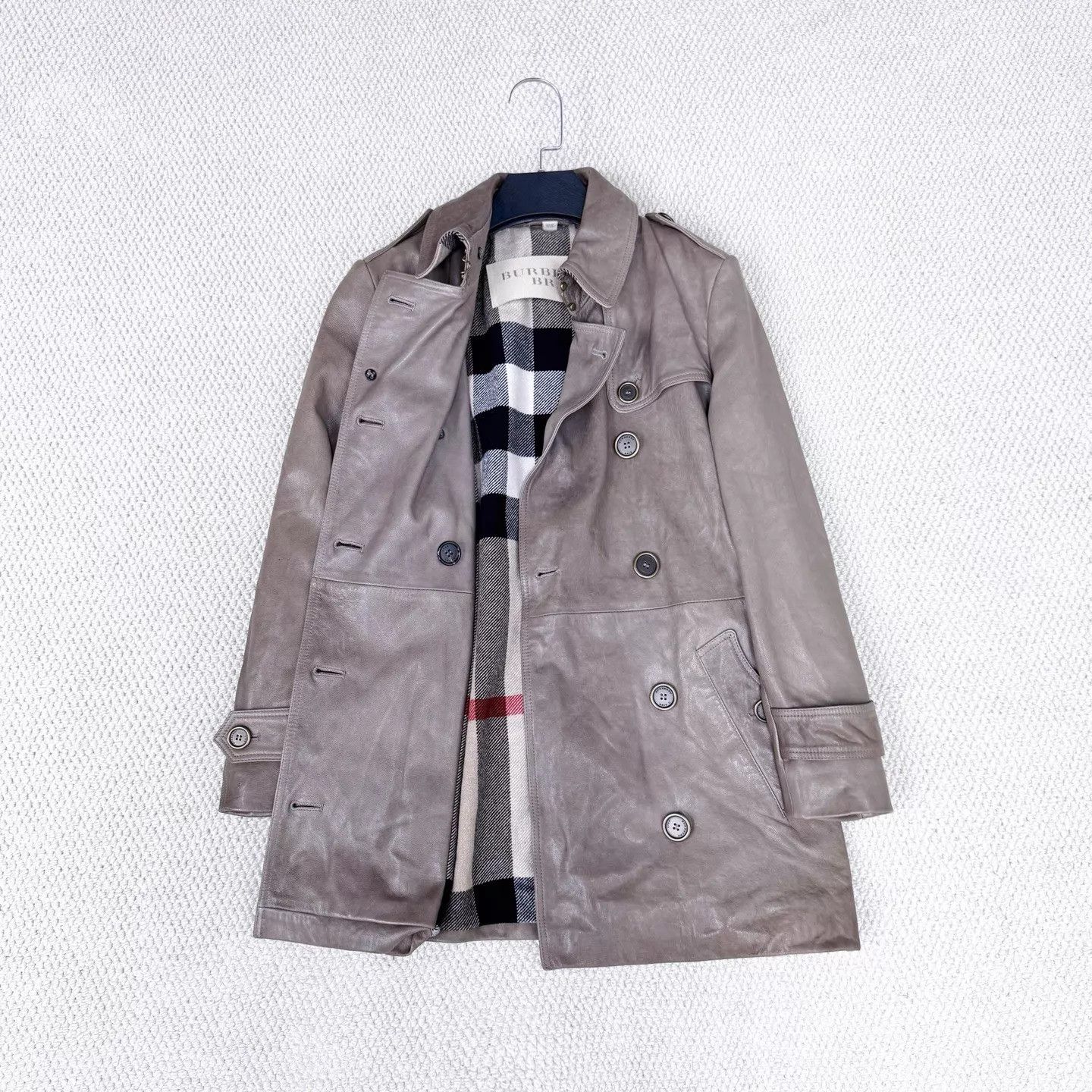 Burberry Burberry Distressed Lambskin Check Lined DB Coat UK10 Size M / US 6-8 / IT 42-44 - 3 Thumbnail