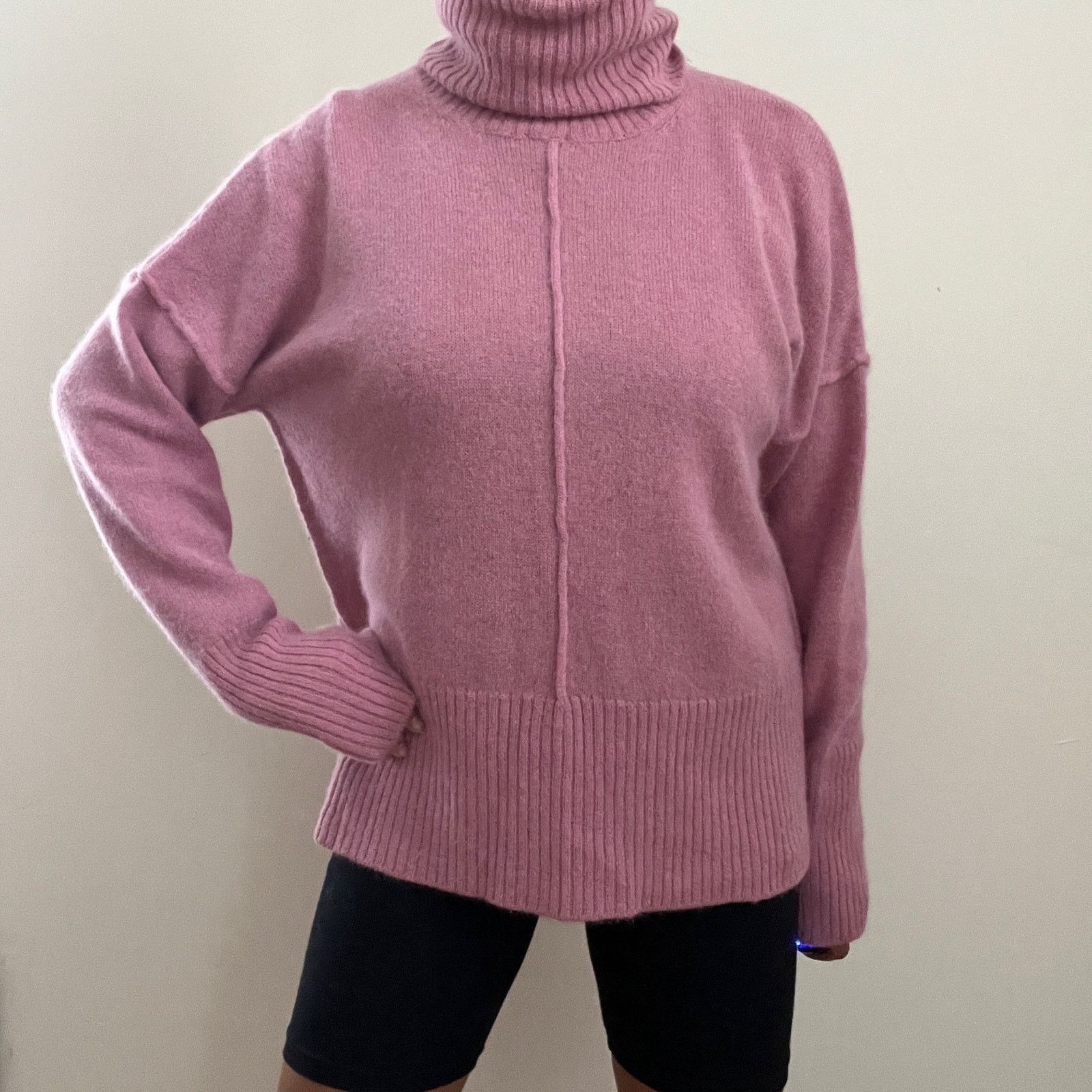 Other SUZANNE RAE Pink Angora Wool Blend Turtleneck Sweater Size M Size M / US 6-8 / IT 42-44 - 10 Thumbnail