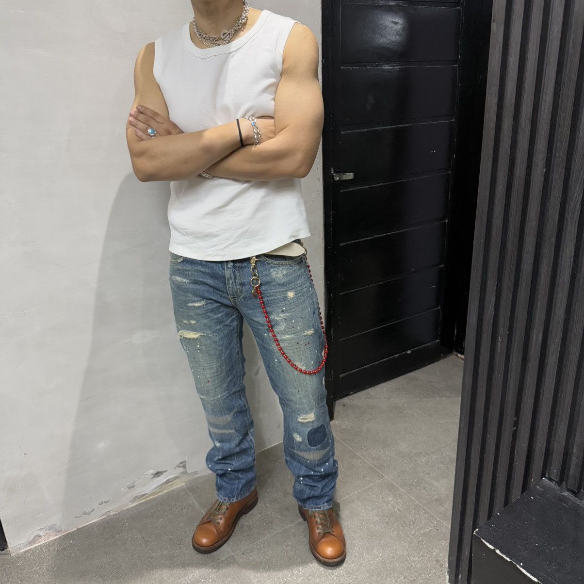 Sophnet. hiroshi fujiwara x sophnet distressed denim jeans Size US 32 / EU 48 - 17 Thumbnail