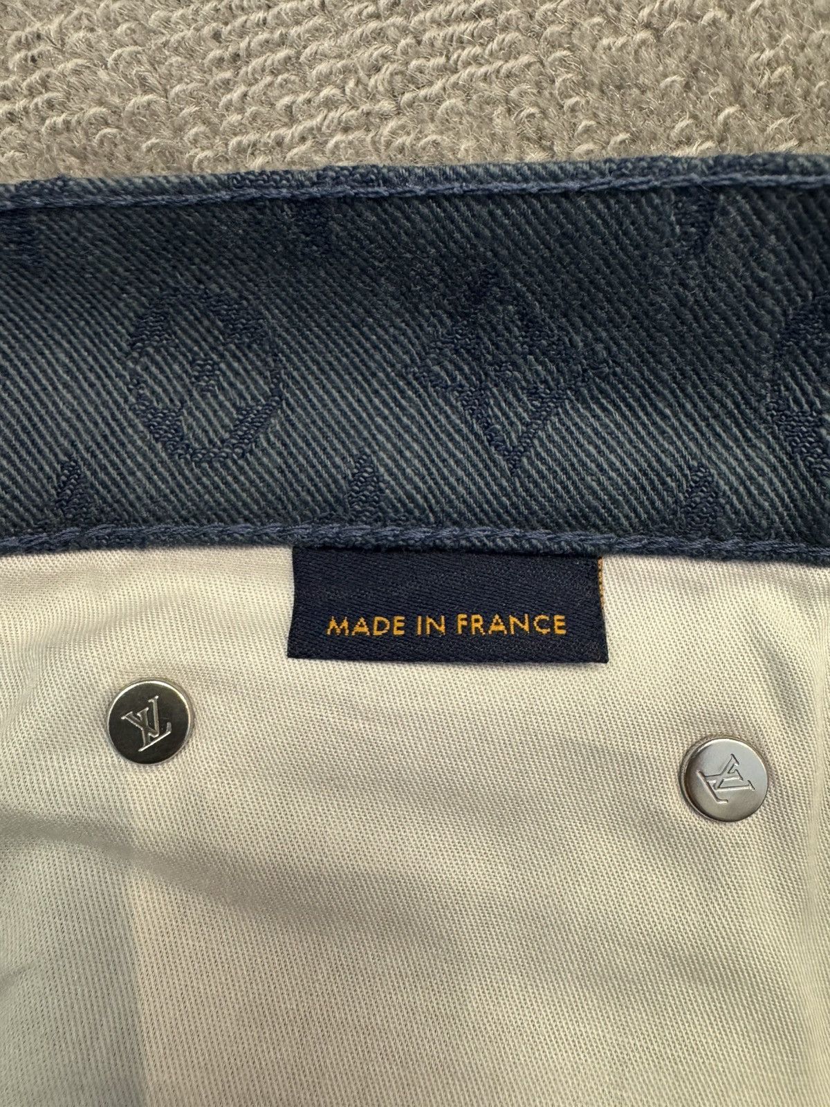 Louis Vuitton SS 2019 - Monogram Louis Vuitton Men’s Jeans Size US 31 - 7 Thumbnail
