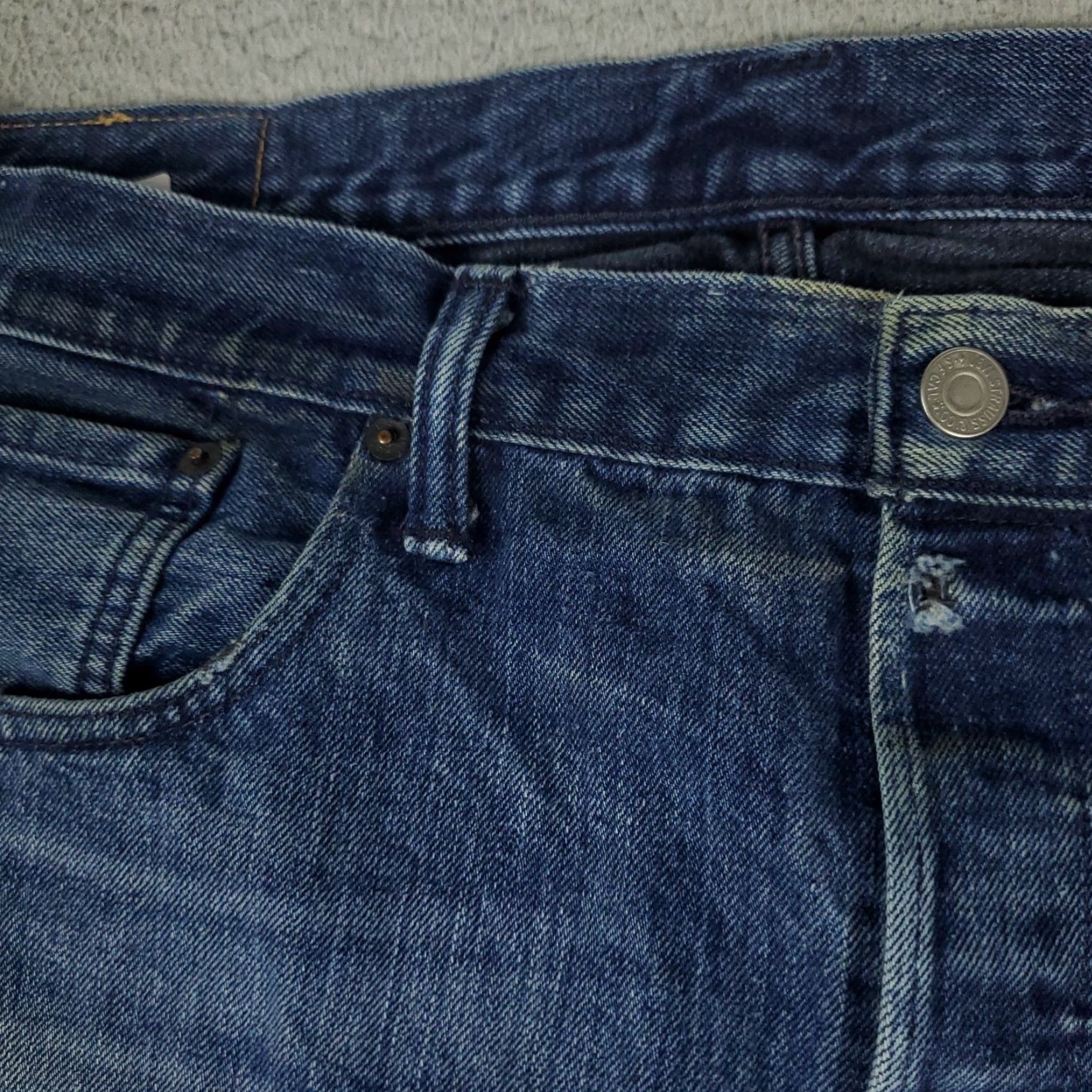 Levi's Levi's 501 Jeans Men's Regular Fit Mid Rise Blue Denim Pants 36x30 Button Fly Straight Leg 5-Pocket USA Modern Classic Vintage: No Size US 36 / EU 52 - 3 Thumbnail
