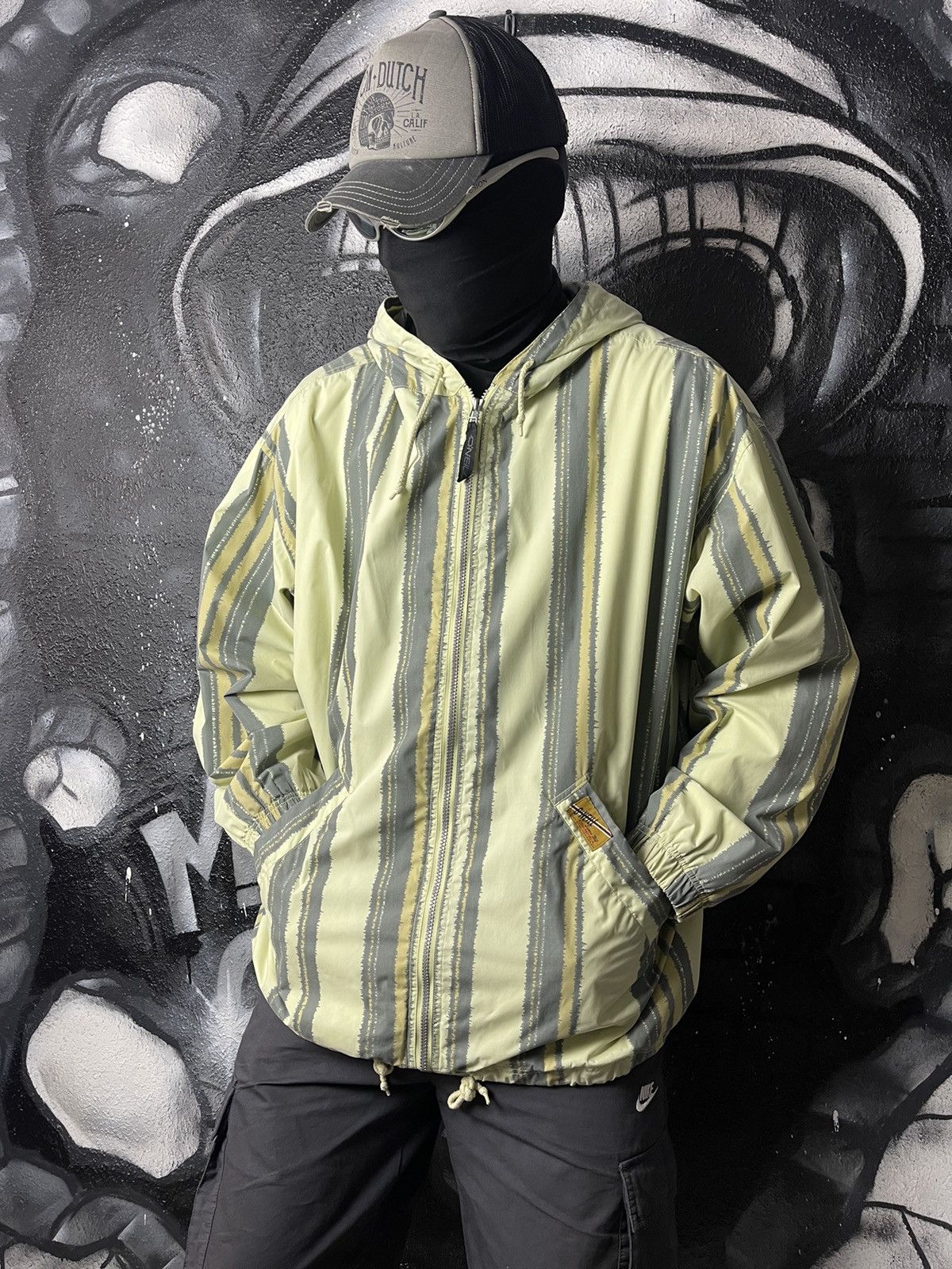 O'Neill Vintage O’neill Y2K Lights Jacket Men’s Size Large Size US L / EU 52-54 / 3 - 2 Thumbnail