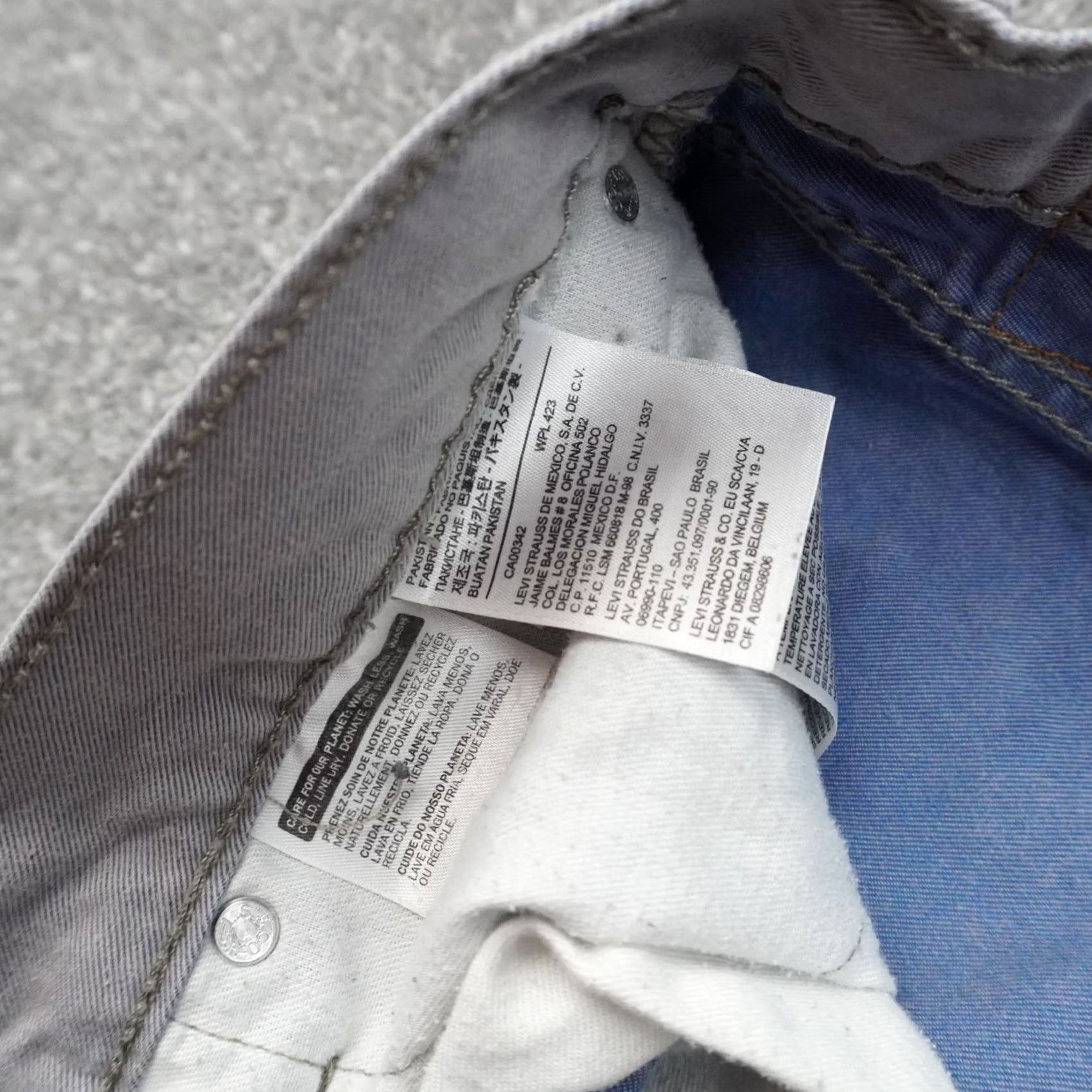 Levi's Levi's 508 Slim Tapered Leg Mens 33x32 Gray Pants Size US 33 - 3 Thumbnail