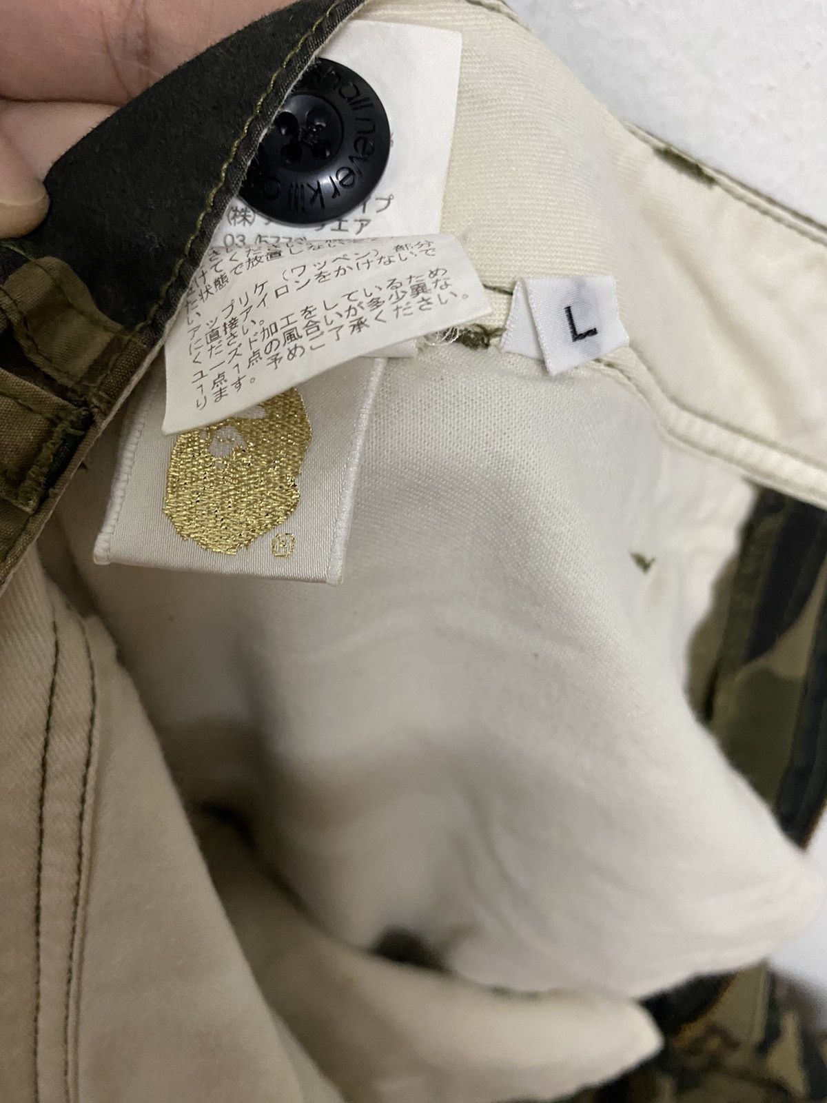 Bape BAPE A Bathing Ape 1st Camo Short Cargo Pants Size US 36 / EU 52 - 11 Thumbnail