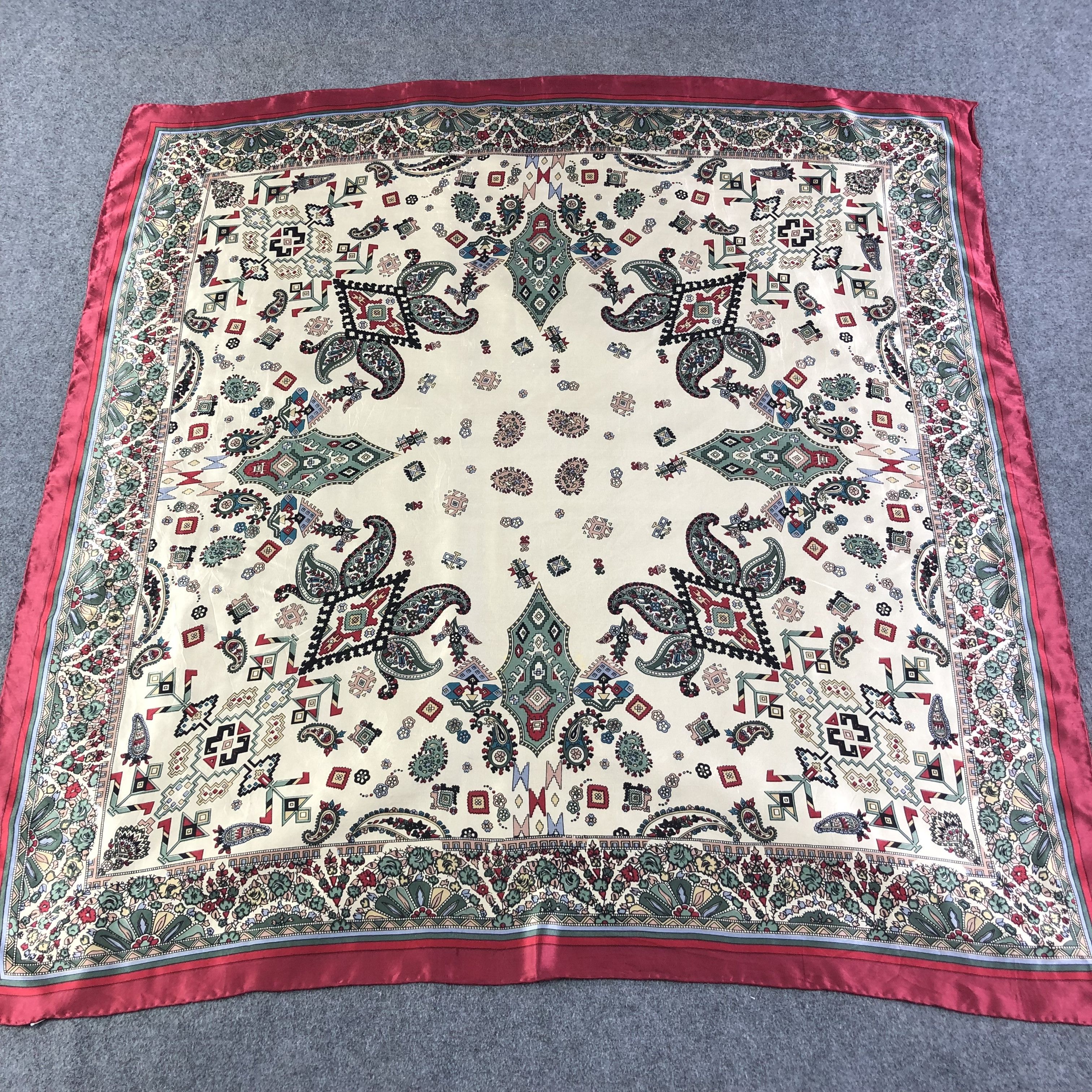 Vintage Native Design Hand Rolled Silk Scarf M688 Size ONE SIZE - 1 Thumbnail
