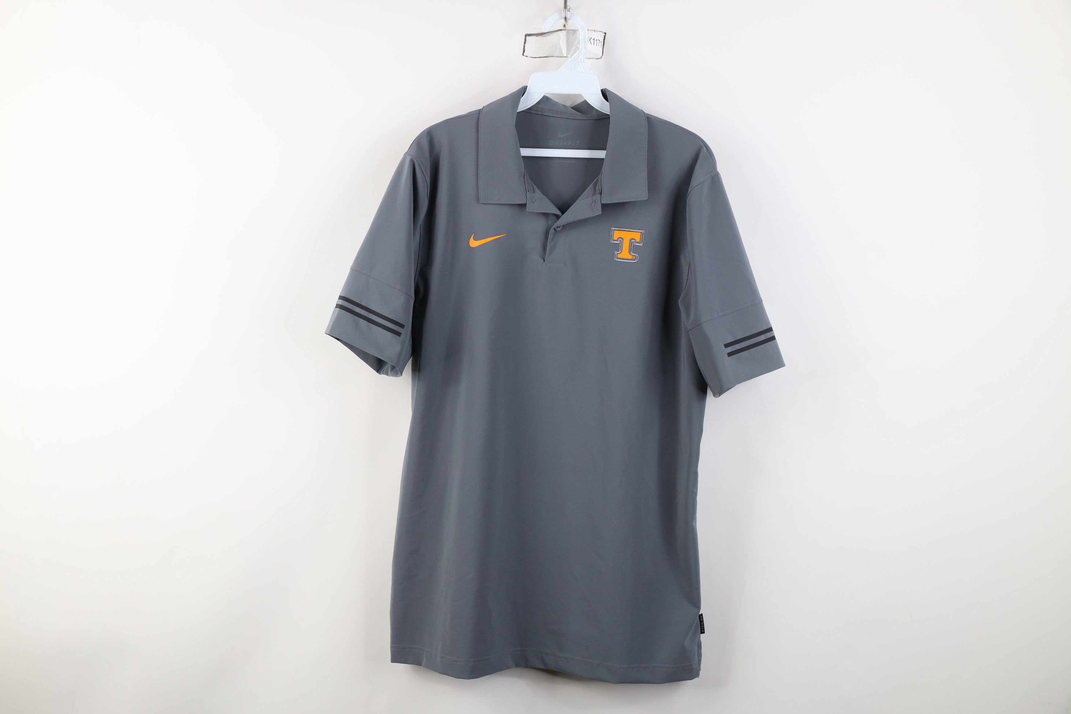 Nike Nike University of Tennessee Football Golf Polo Gray Size US M / EU 48-50 / 2 - 1 Thumbnail
